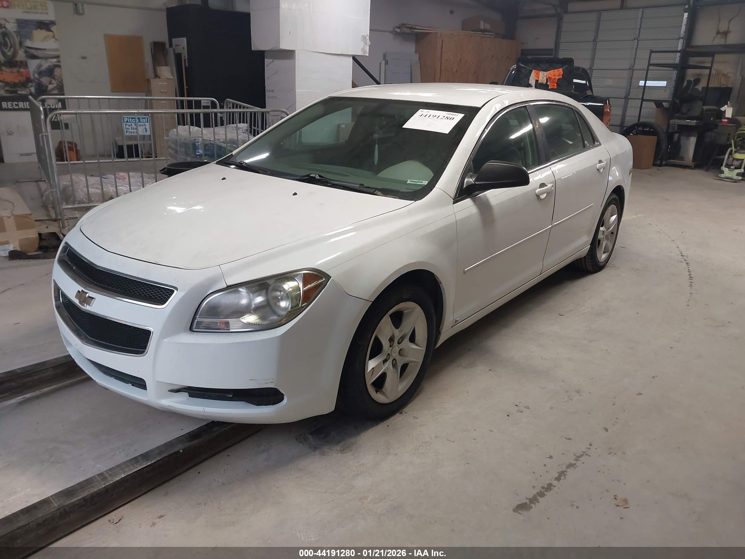 CHEVROLET MALIBU image 2