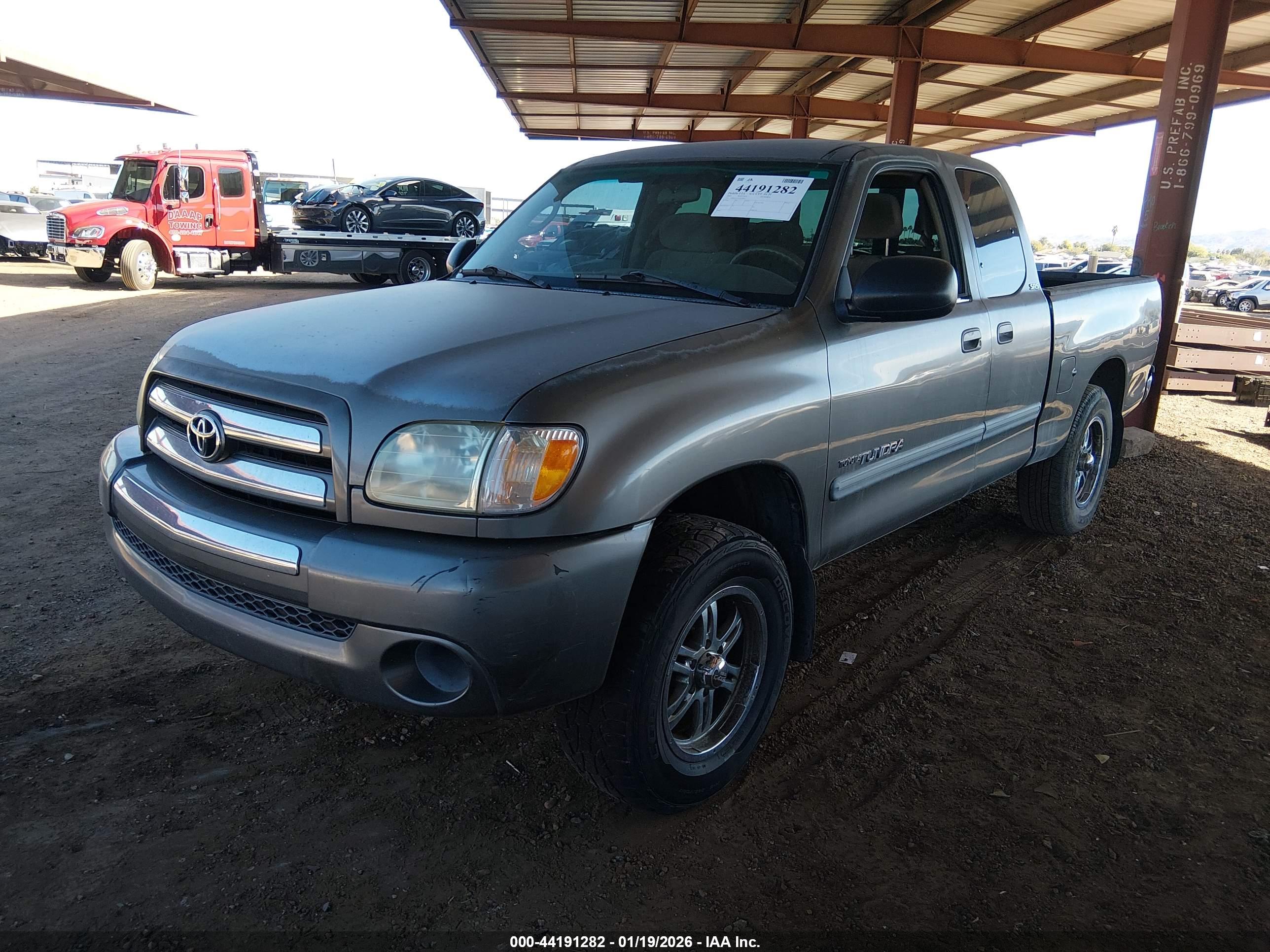 TOYOTA TUNDRA image 2