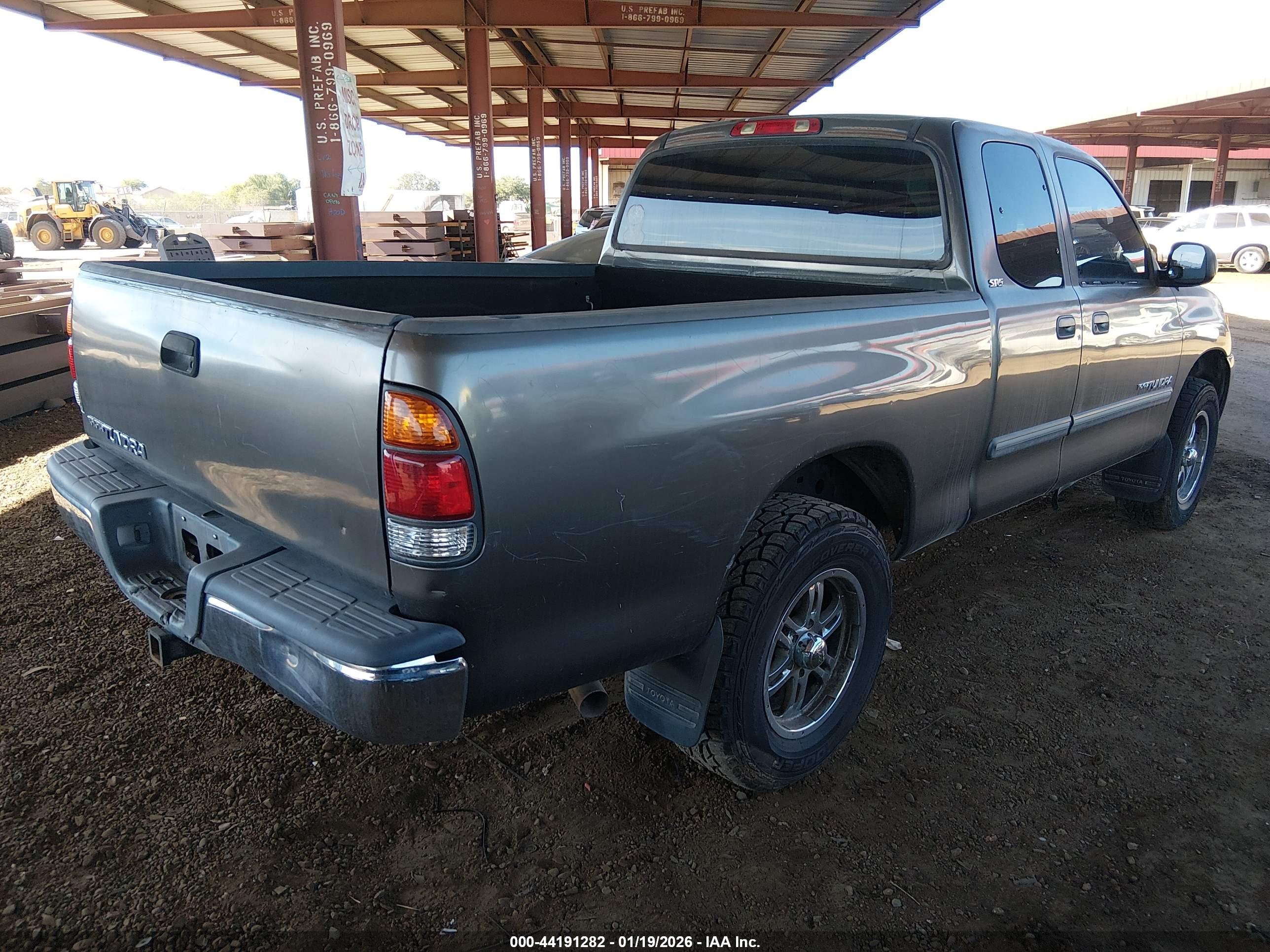 TOYOTA TUNDRA image 4