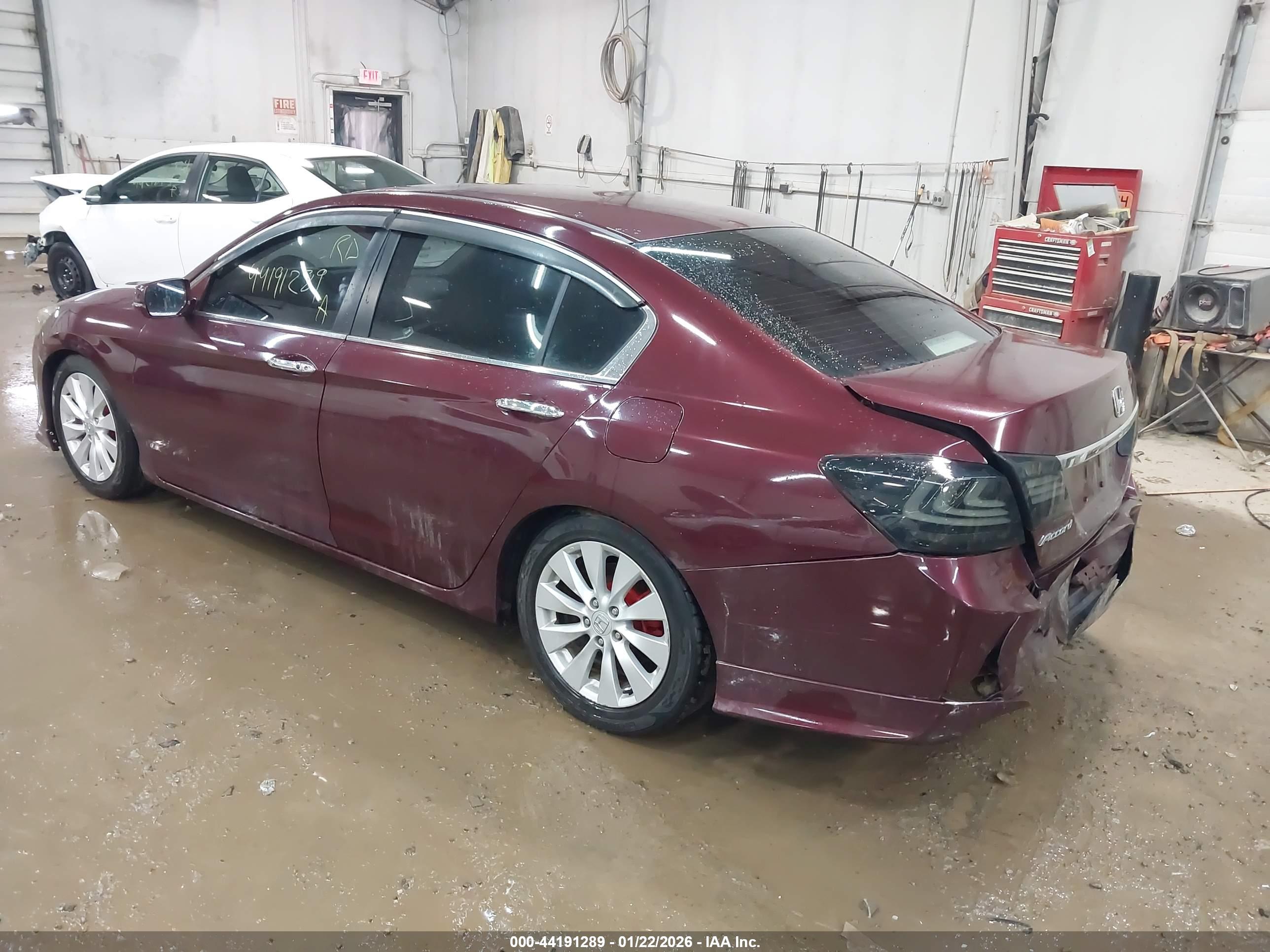 HONDA ACCORD image 3