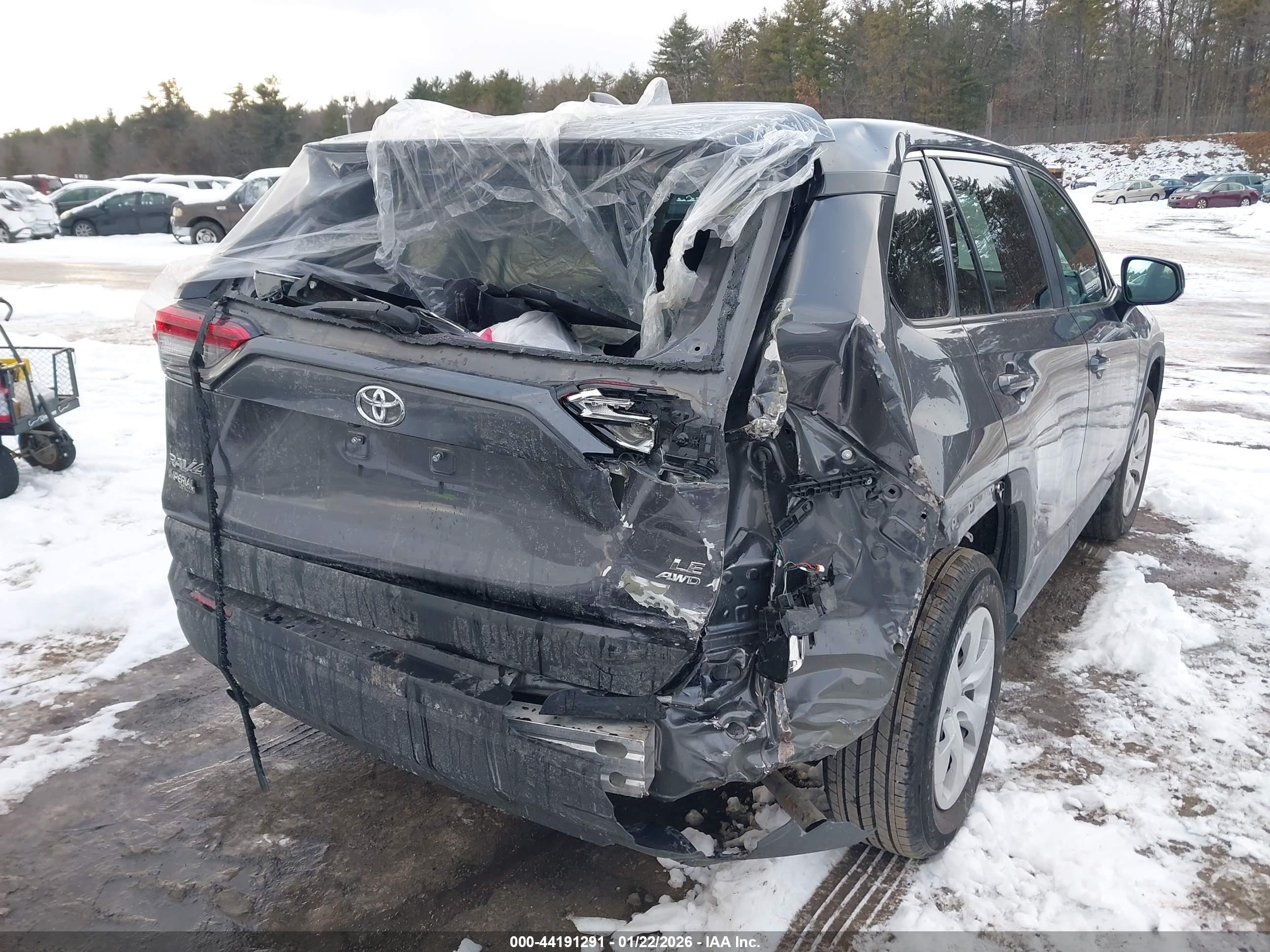 TOYOTA RAV4 image 4