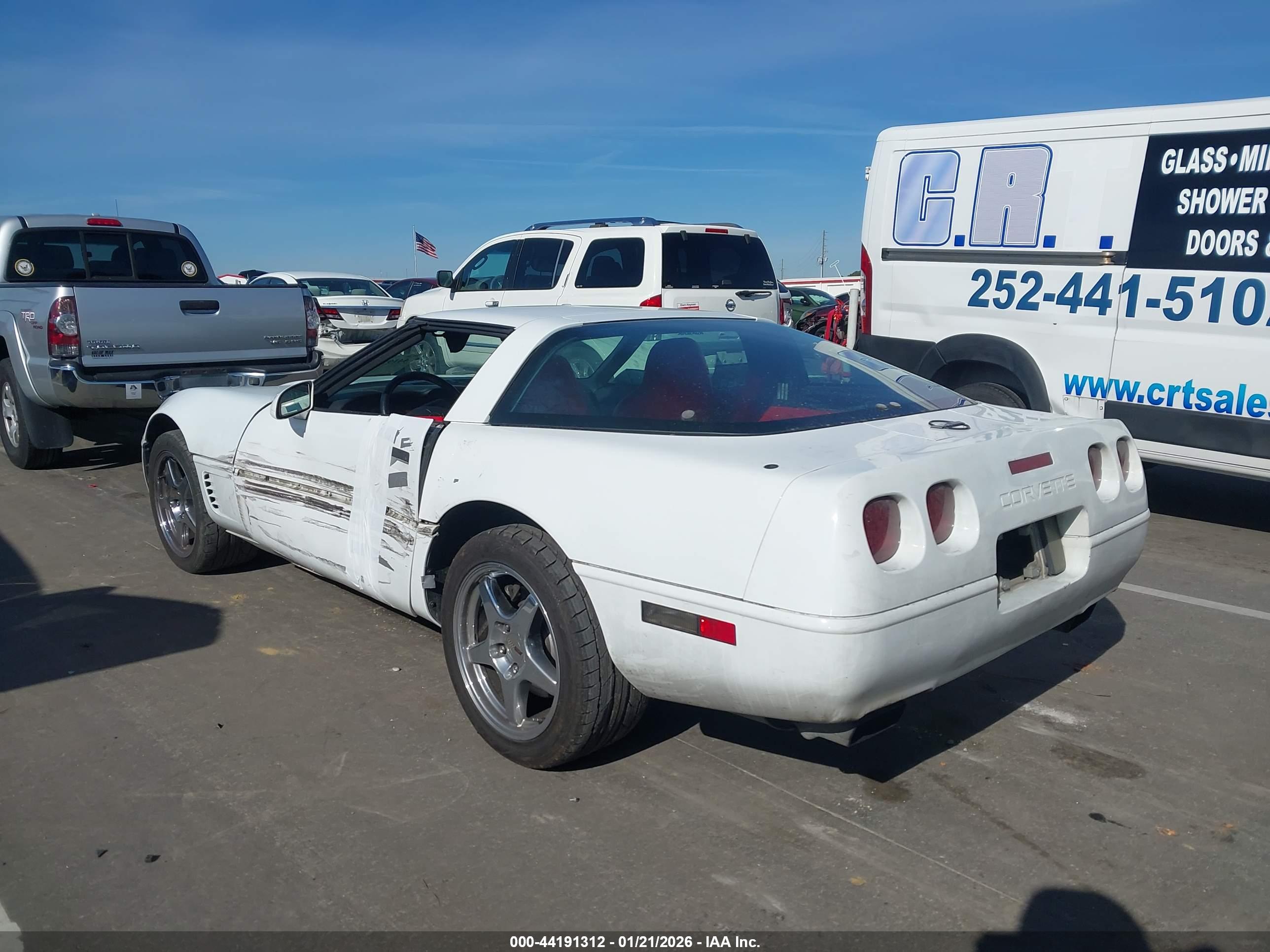 CHEVROLET CORVETTE image 3