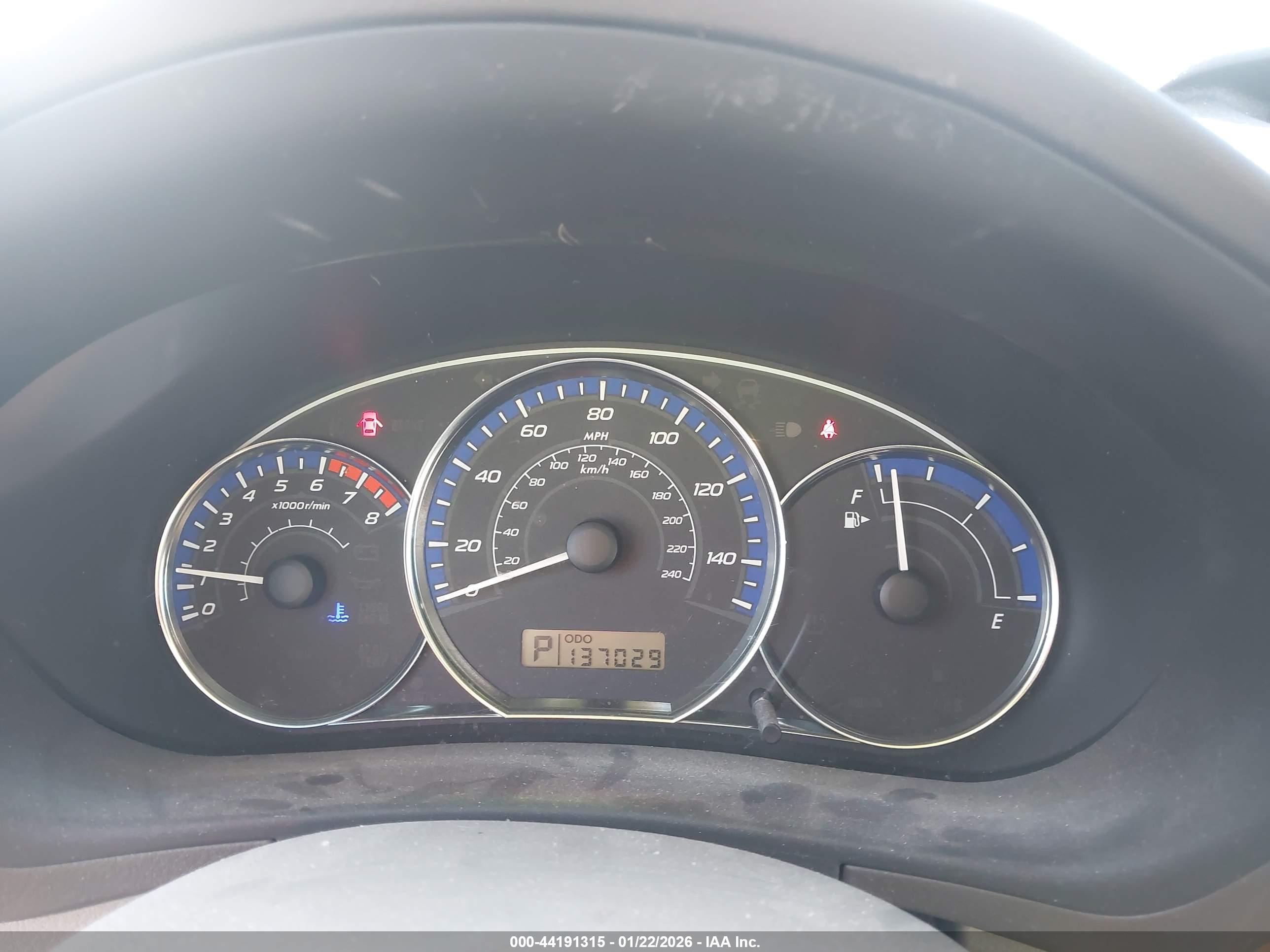 SUBARU FORESTER image 7