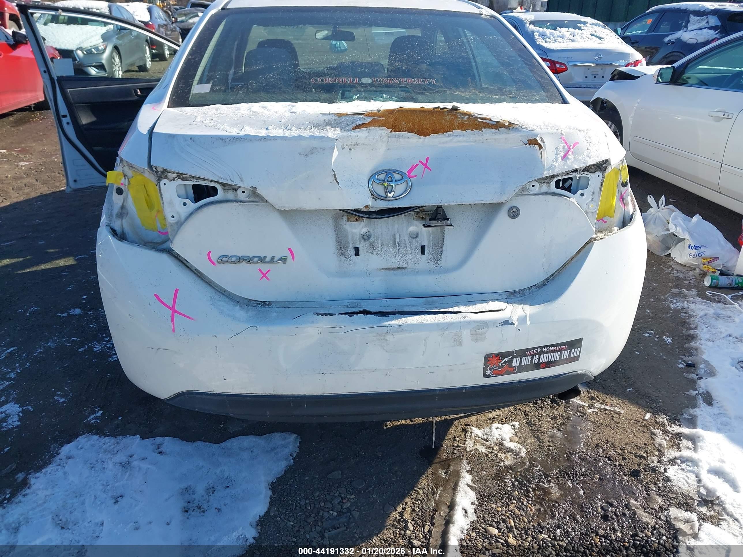 TOYOTA COROLLA image 6