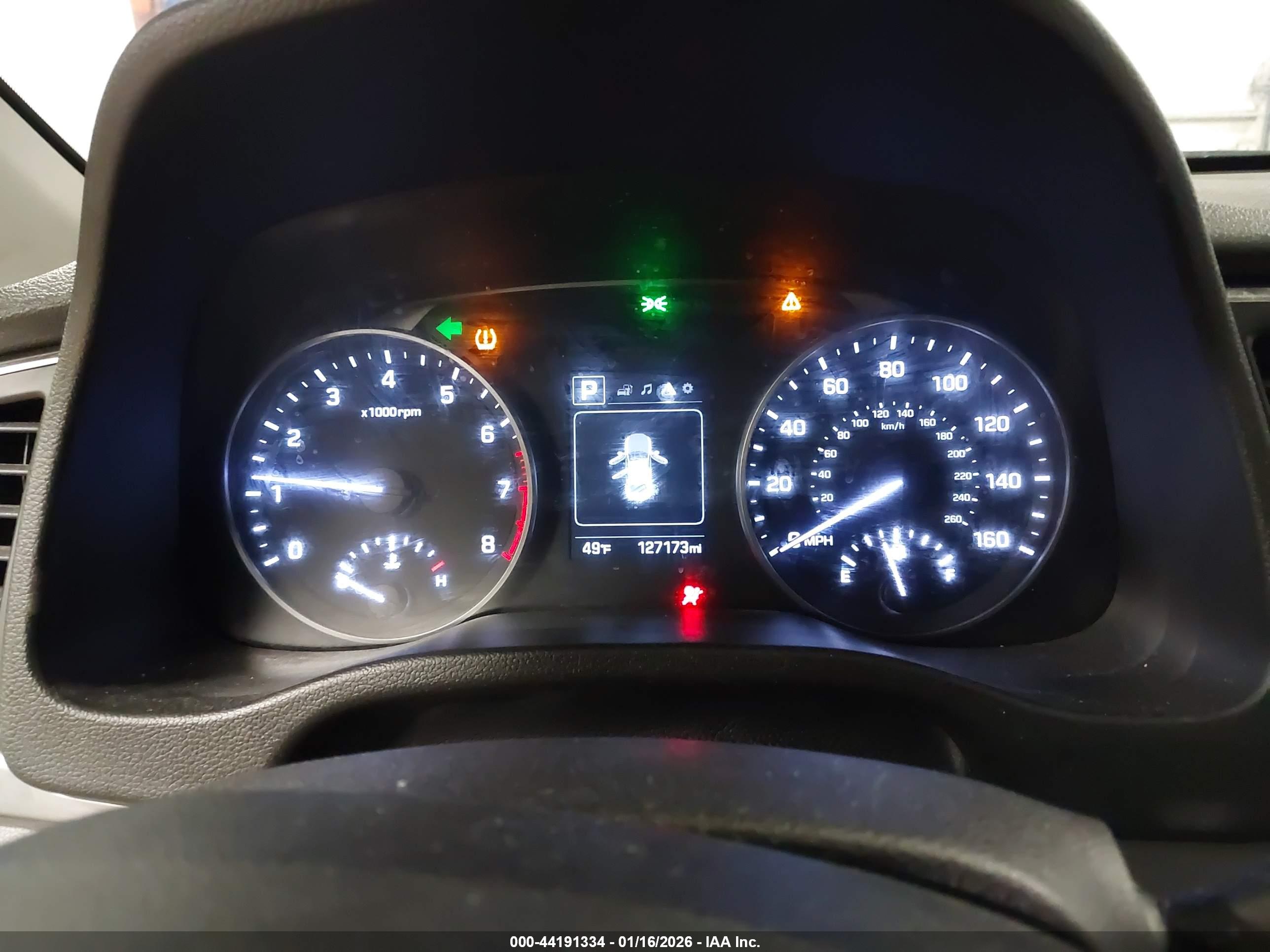 HYUNDAI ELANTRA image 7