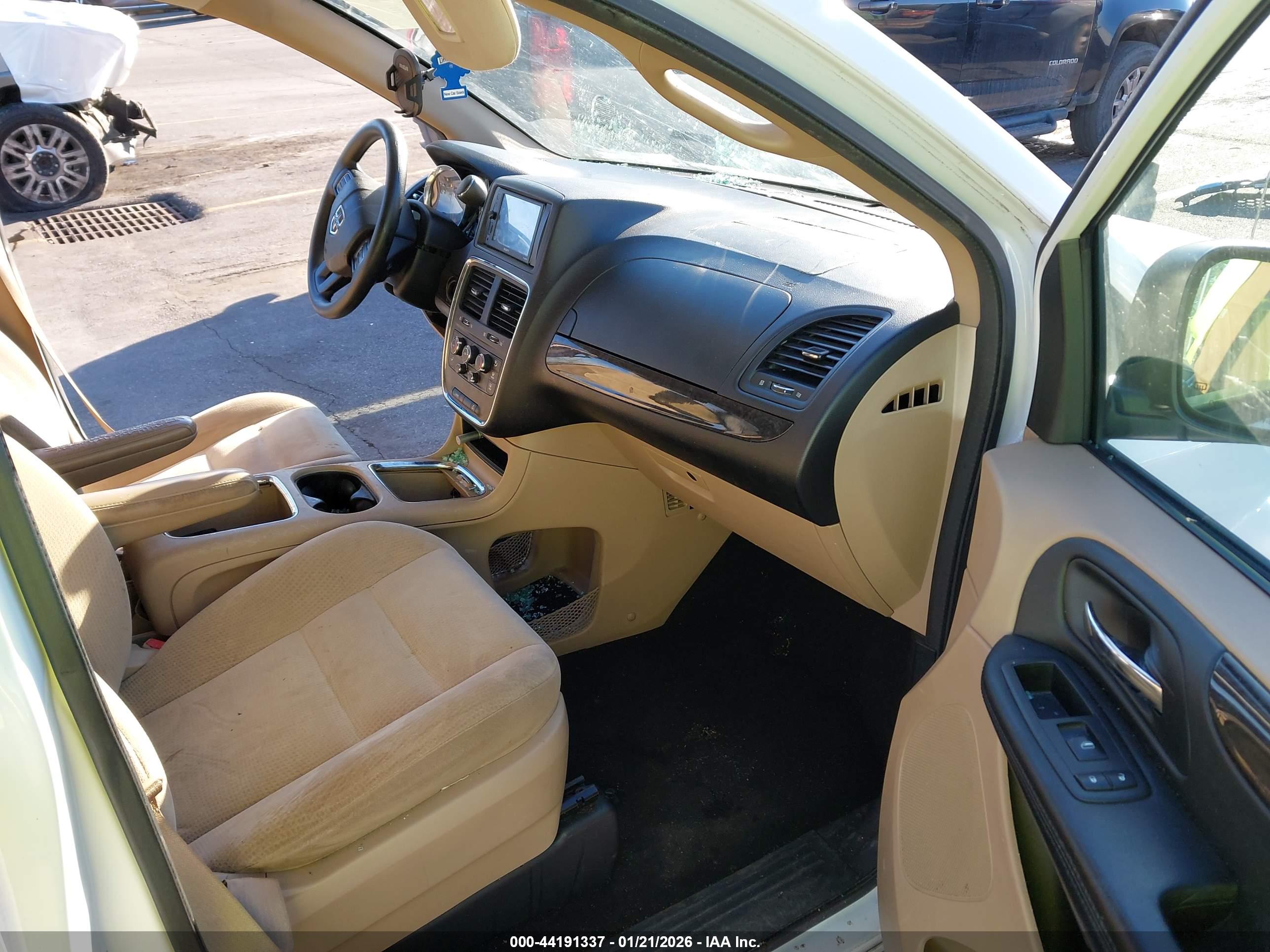 DODGE GRAND image 5
