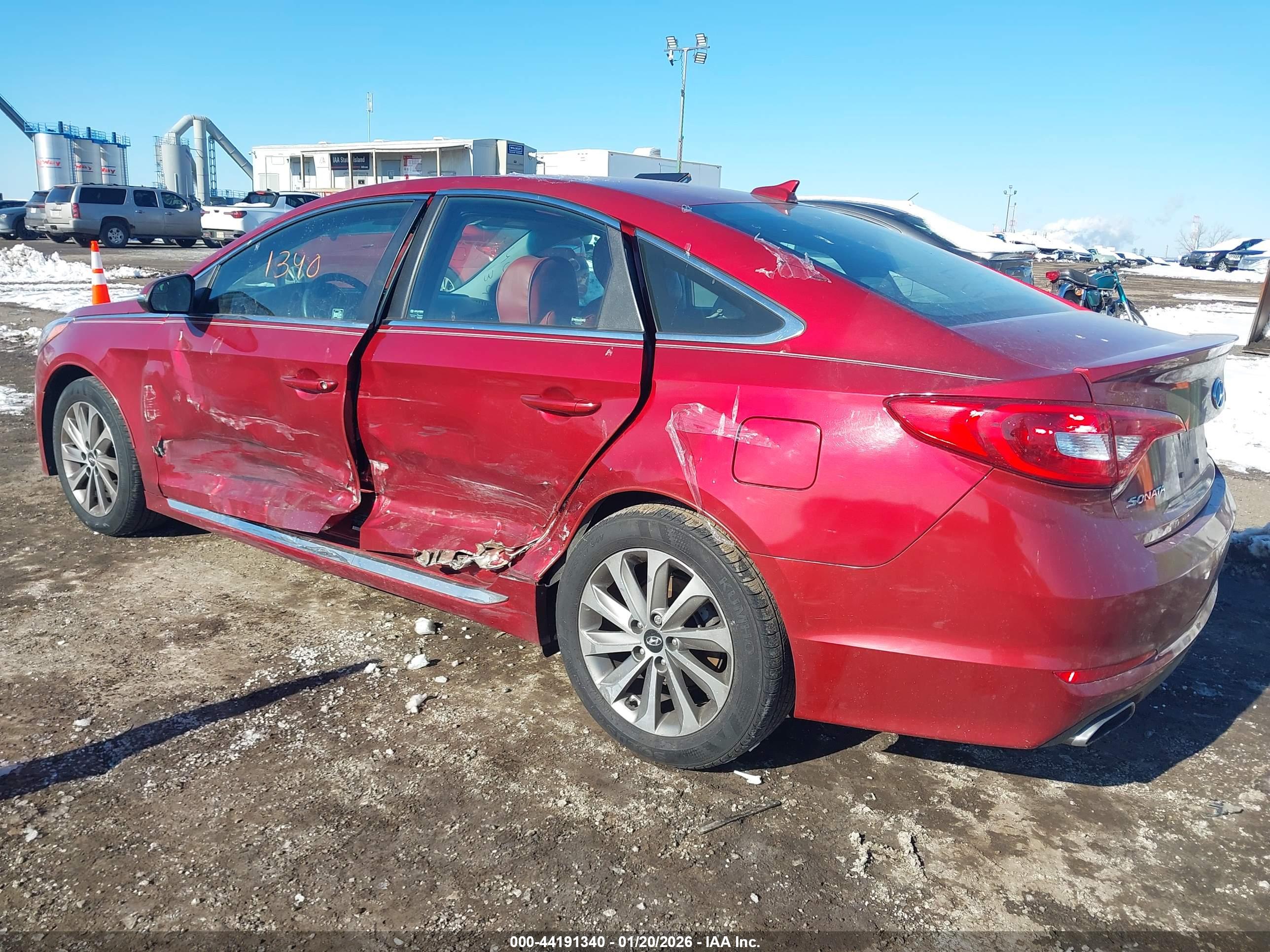 HYUNDAI SONATA image 6