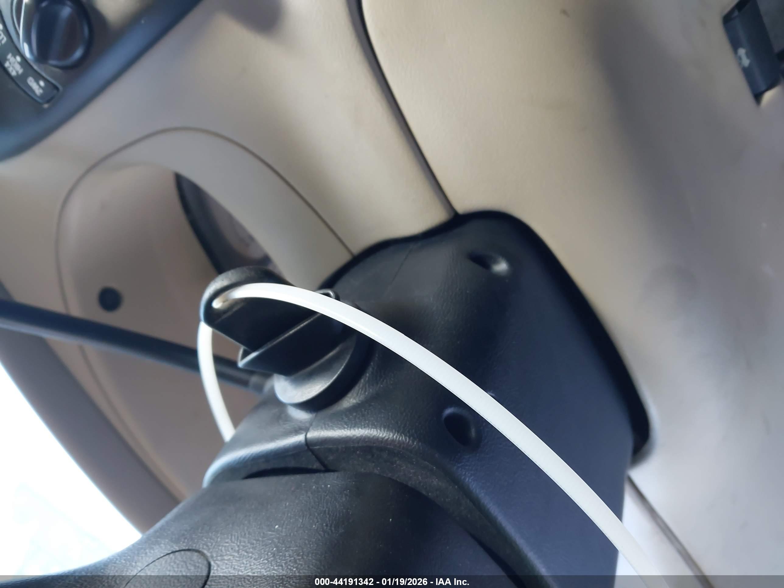 FORD RANGER image 11
