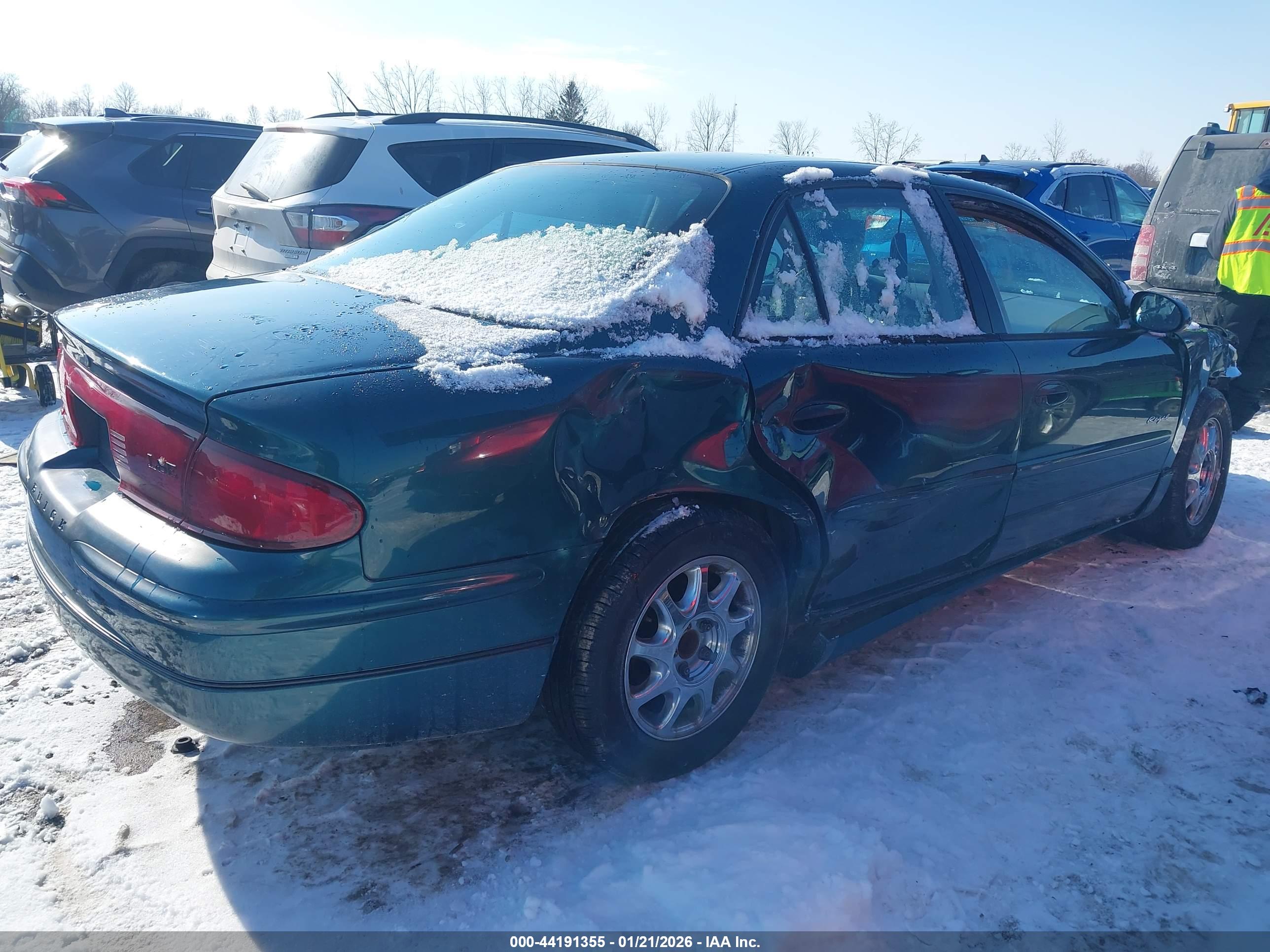 BUICK REGAL image 4