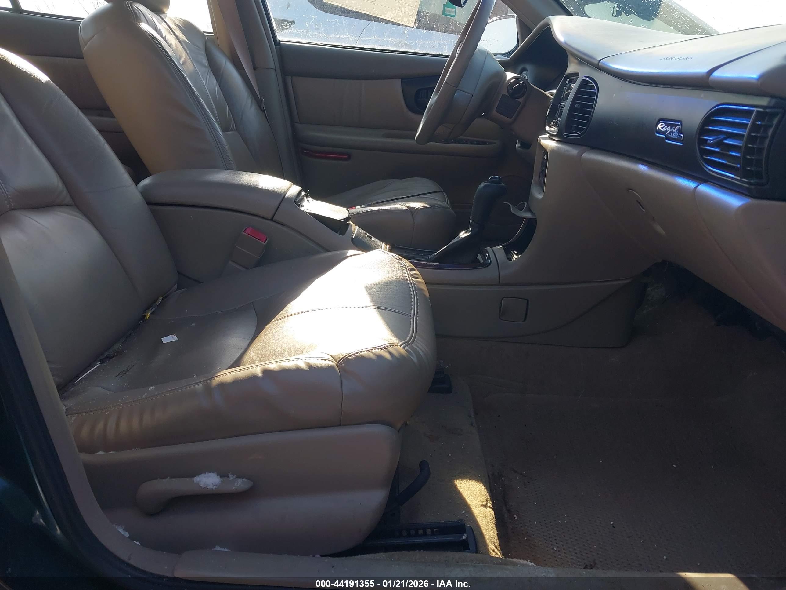 BUICK REGAL image 5