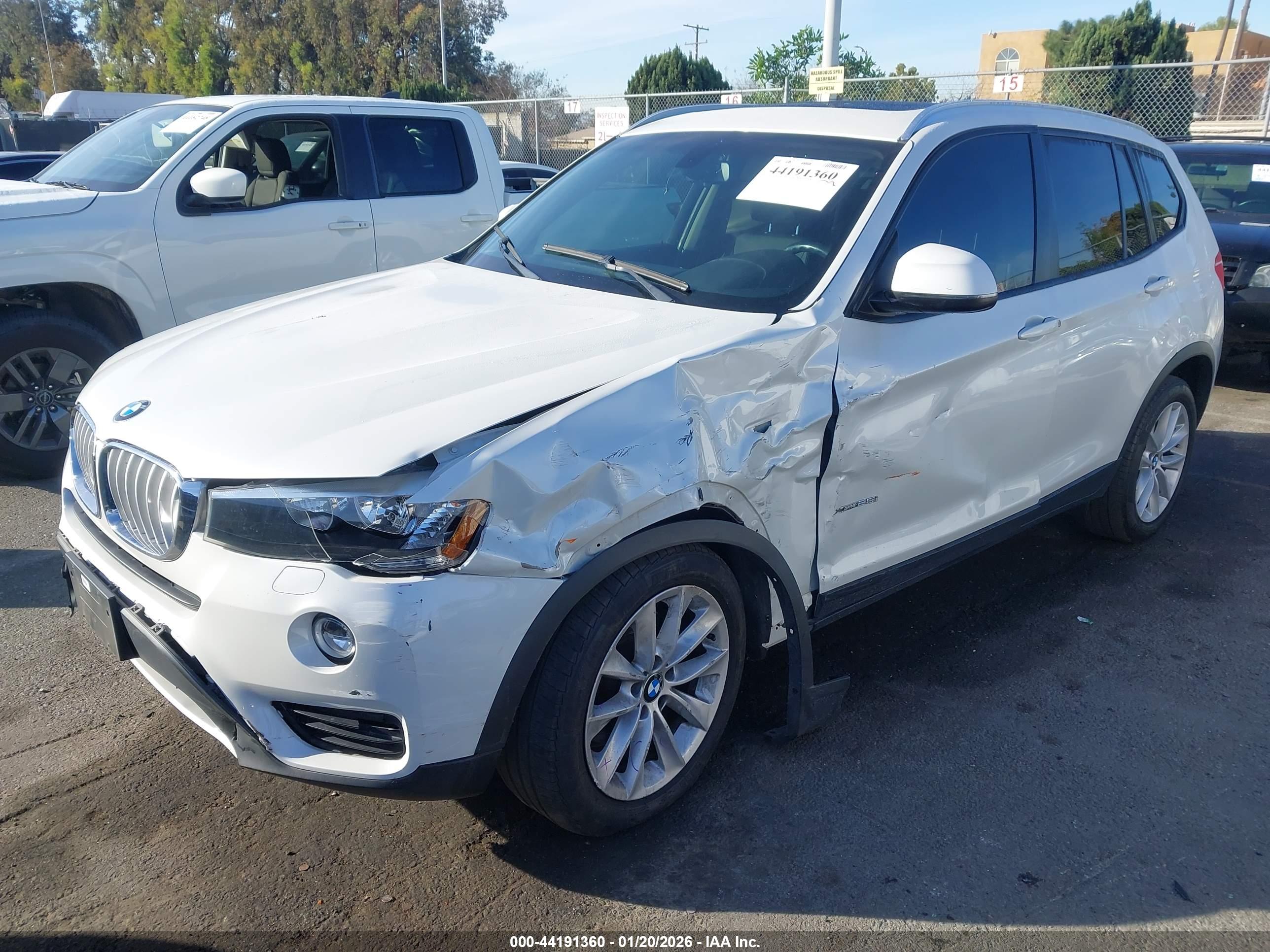 BMW X3 image 2