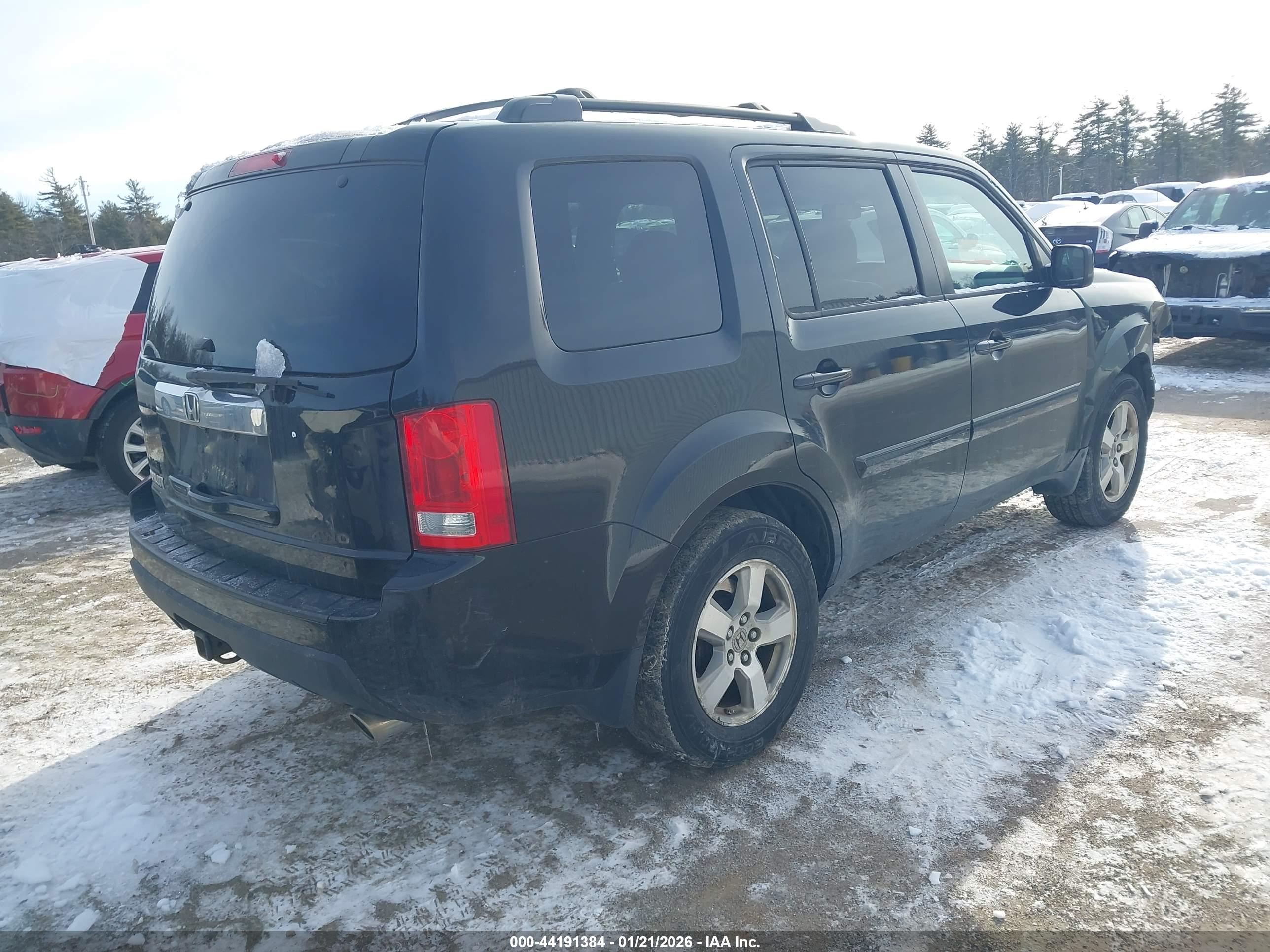 HONDA PILOT image 4