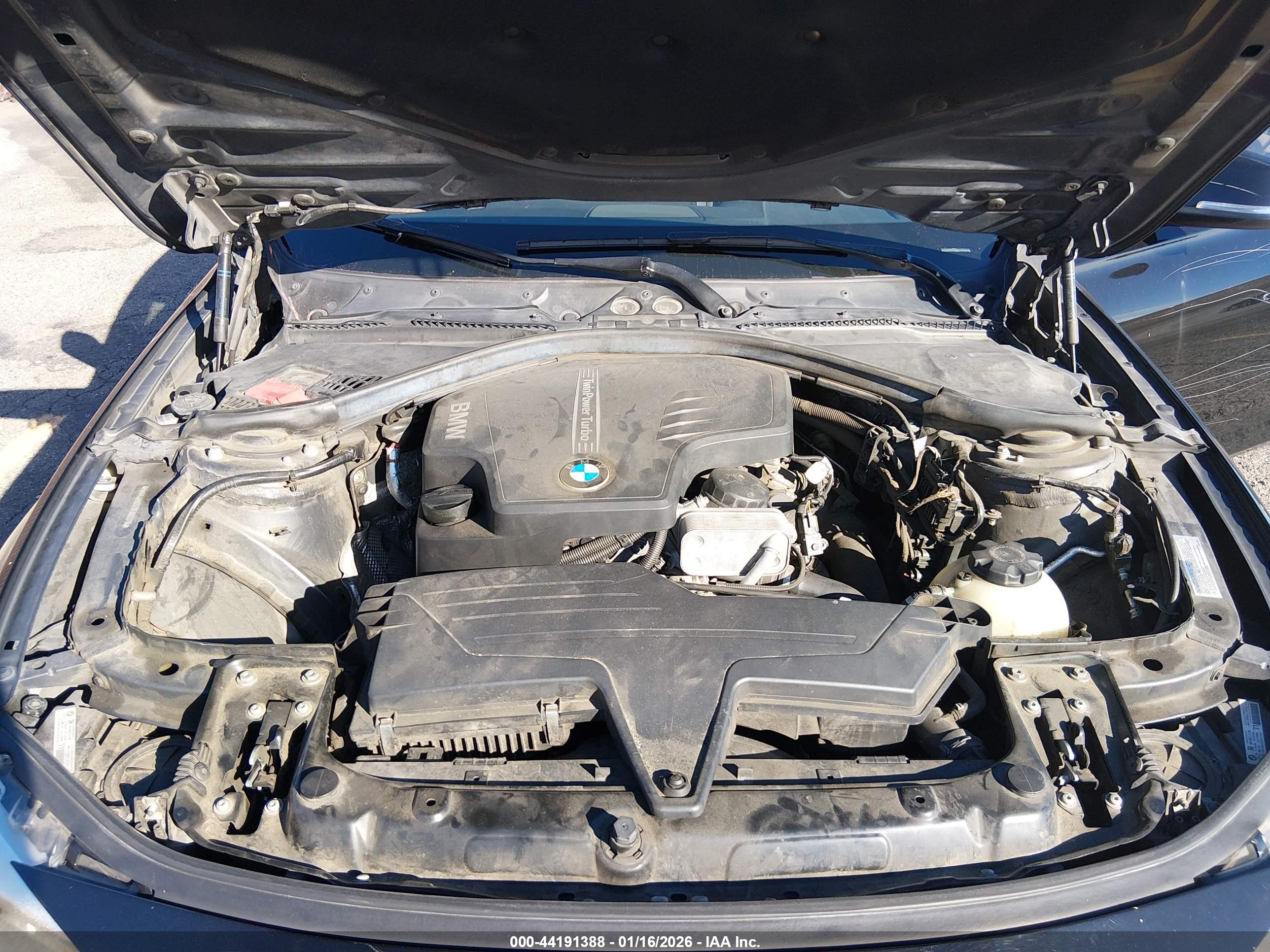 BMW 328I image 10