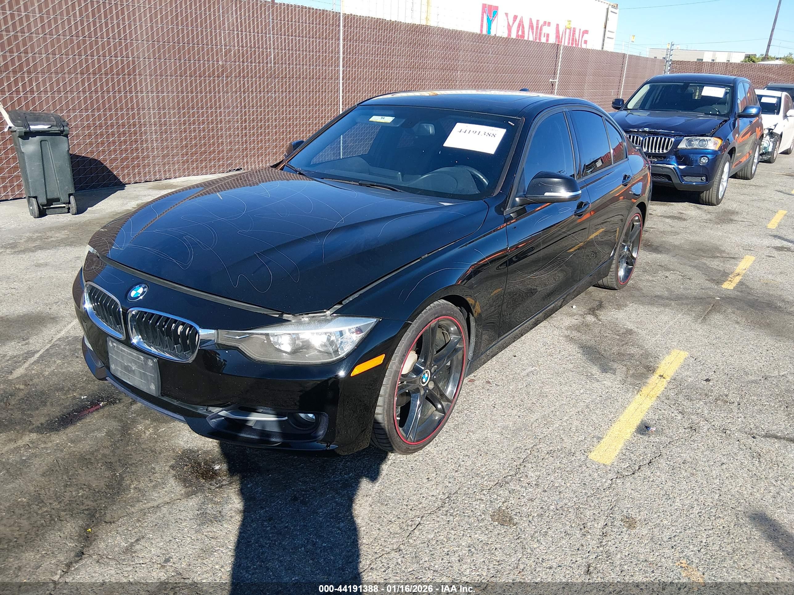 BMW 328I image 2