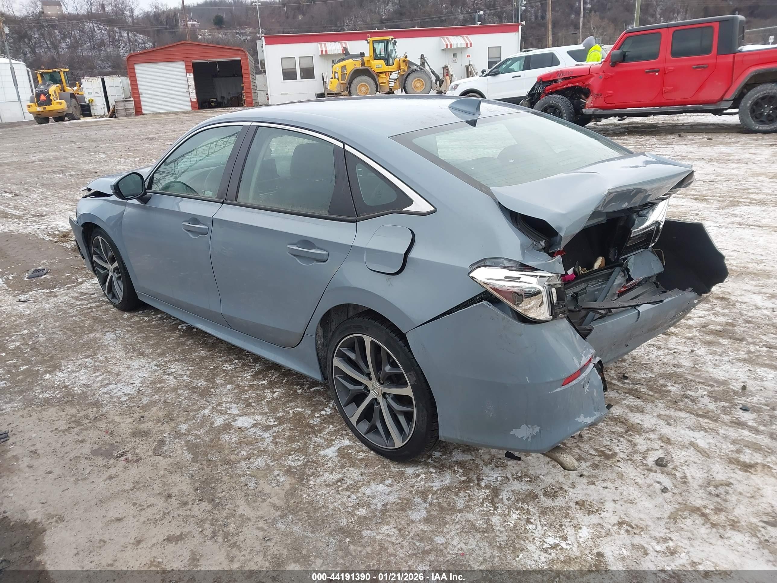 HONDA CIVIC image 3