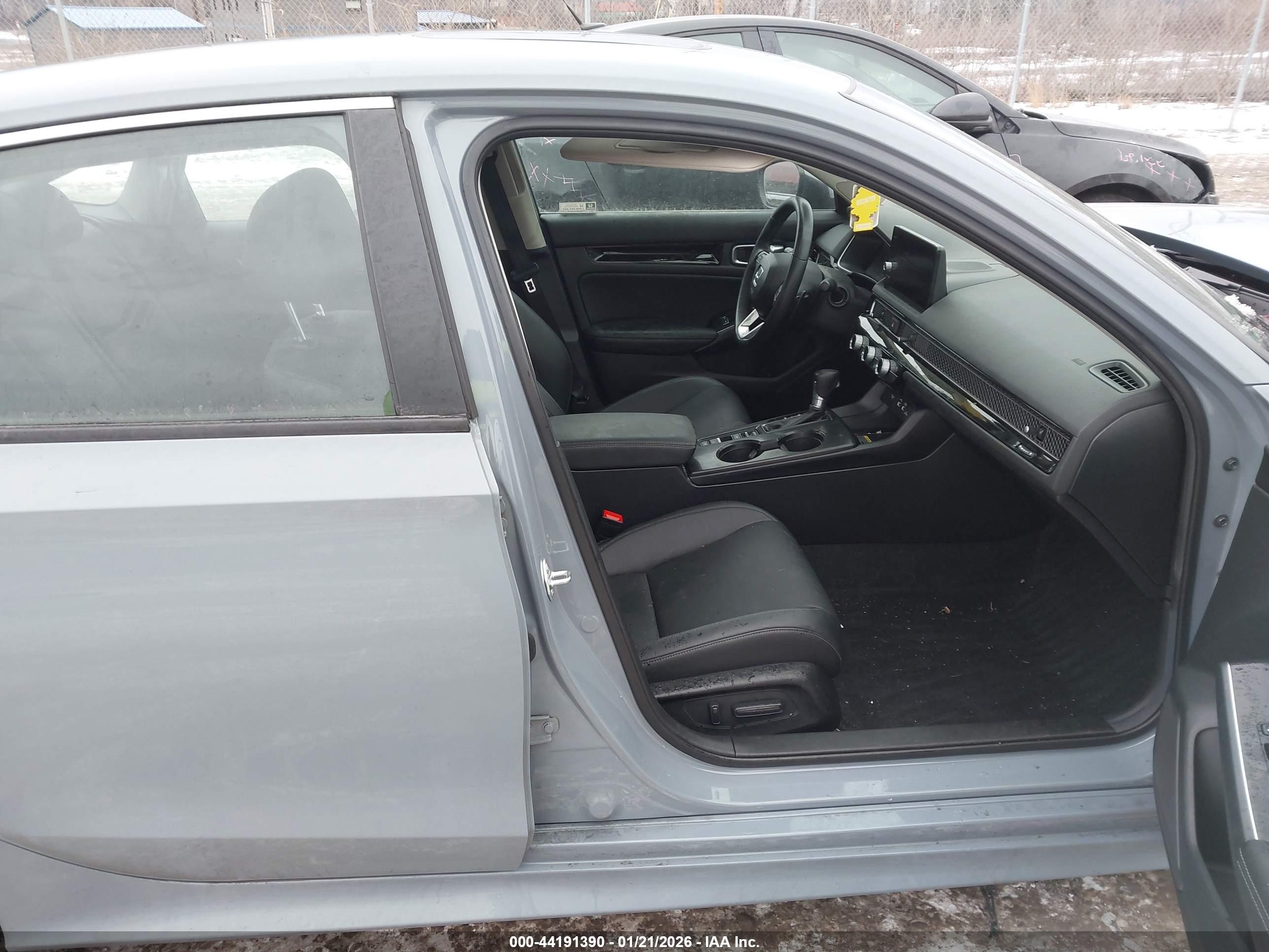 HONDA CIVIC image 5