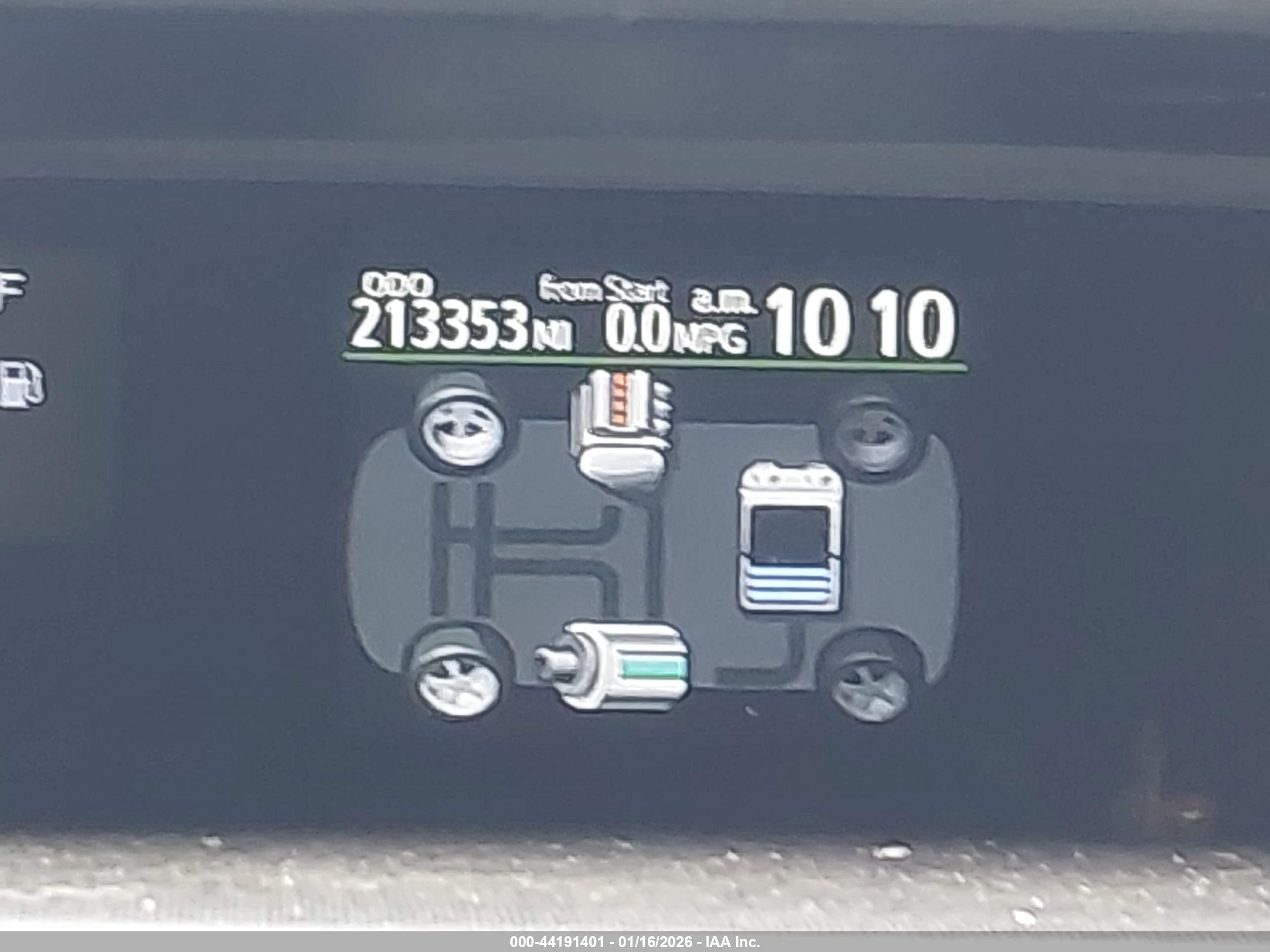 TOYOTA PRIUS image 7