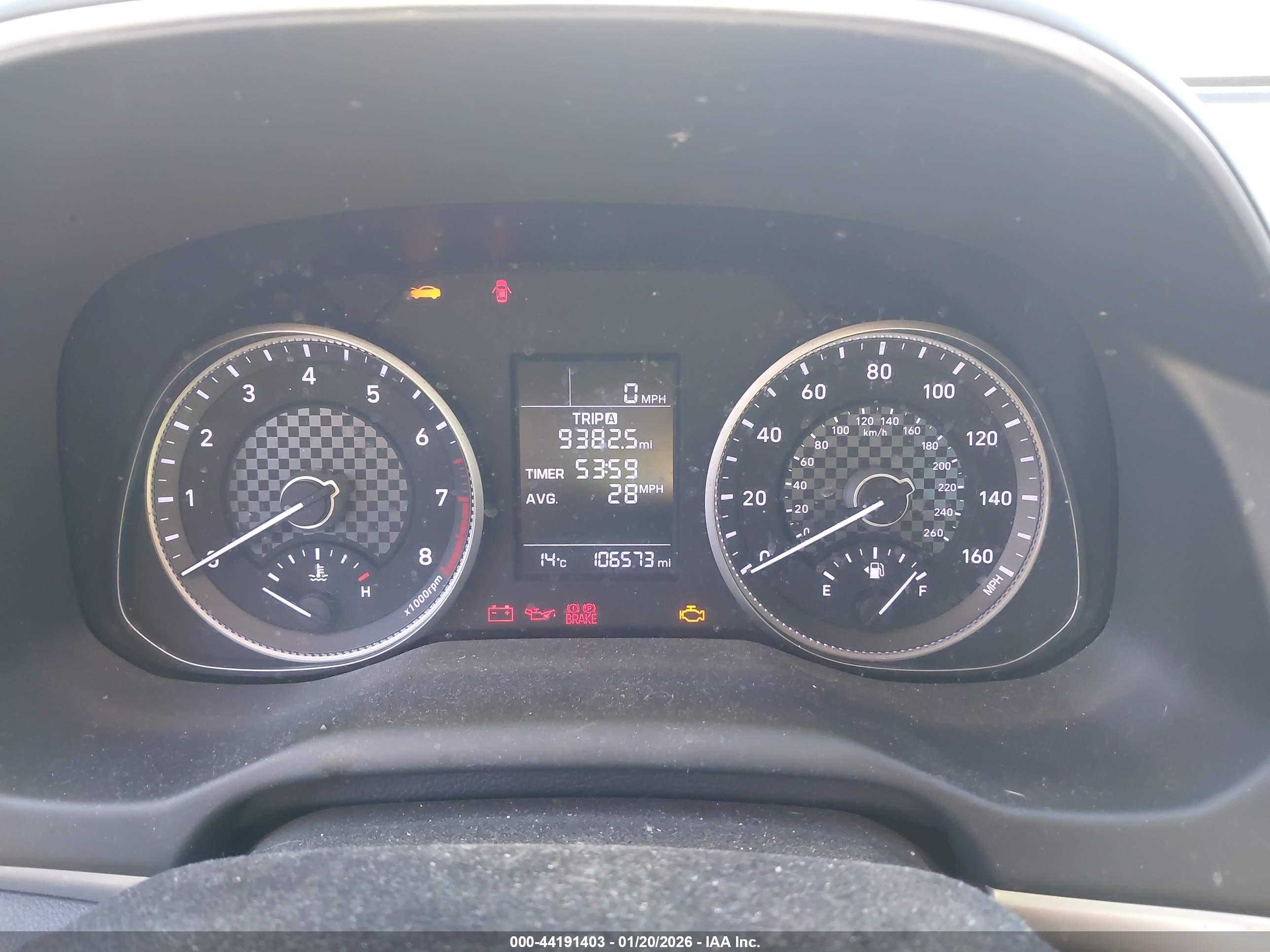 HYUNDAI ELANTRA image 7