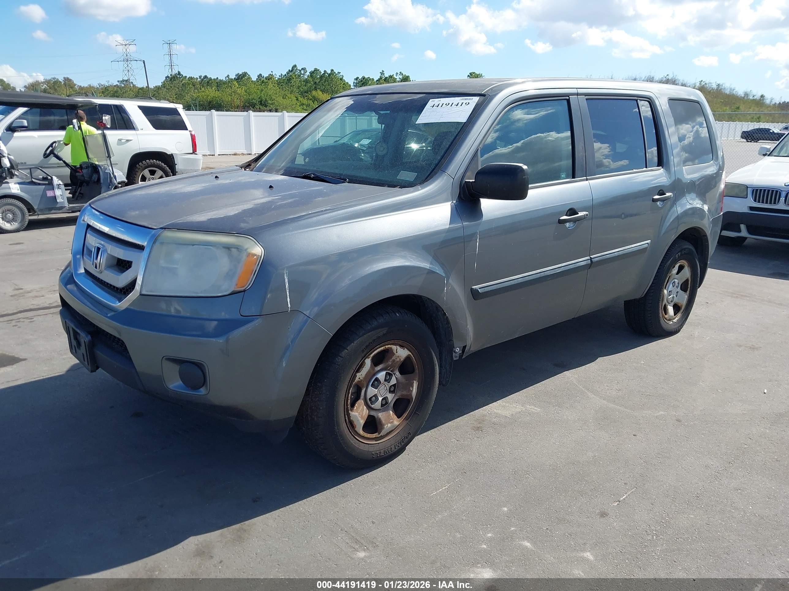 HONDA PILOT image 2