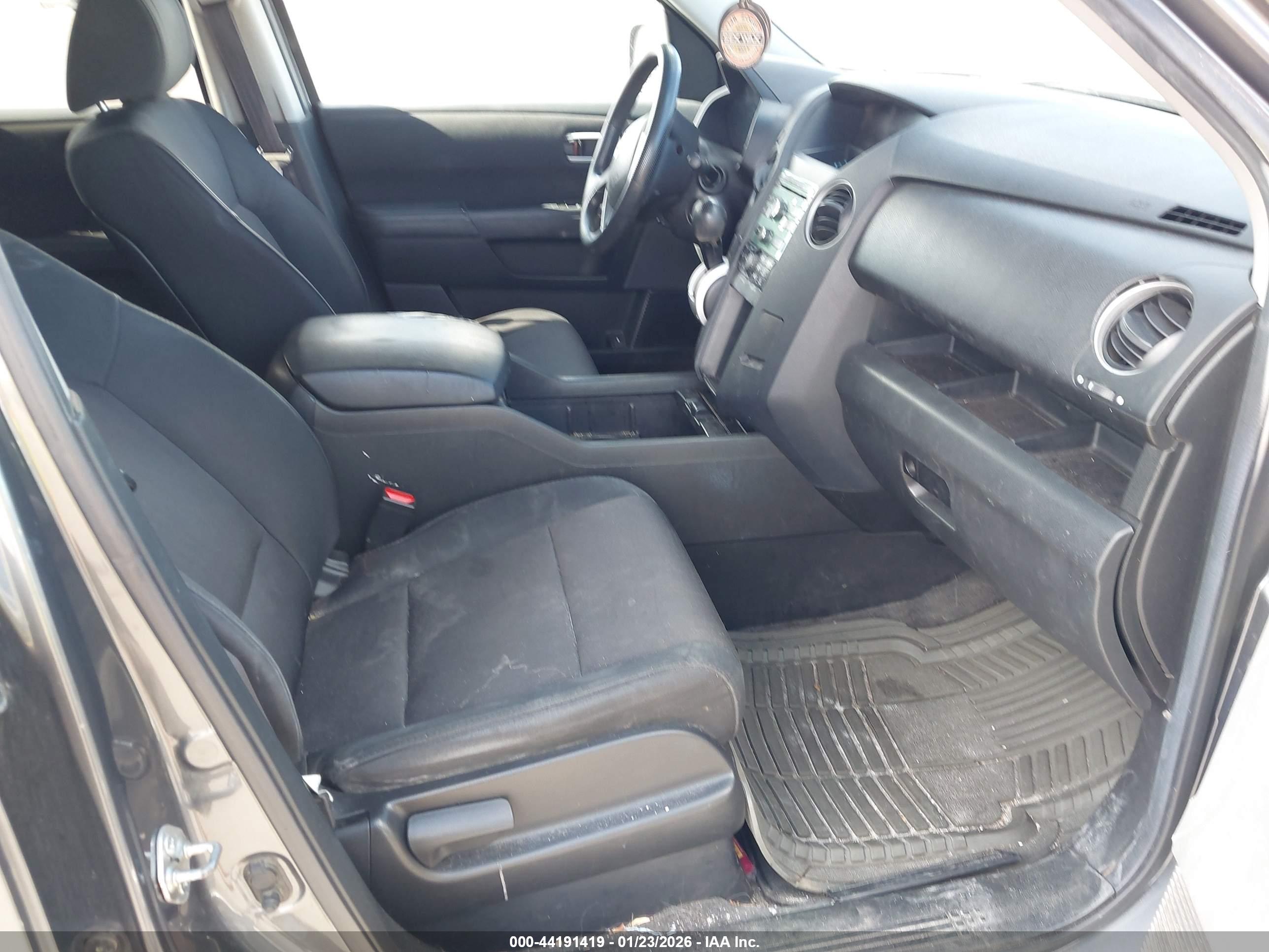 HONDA PILOT image 5