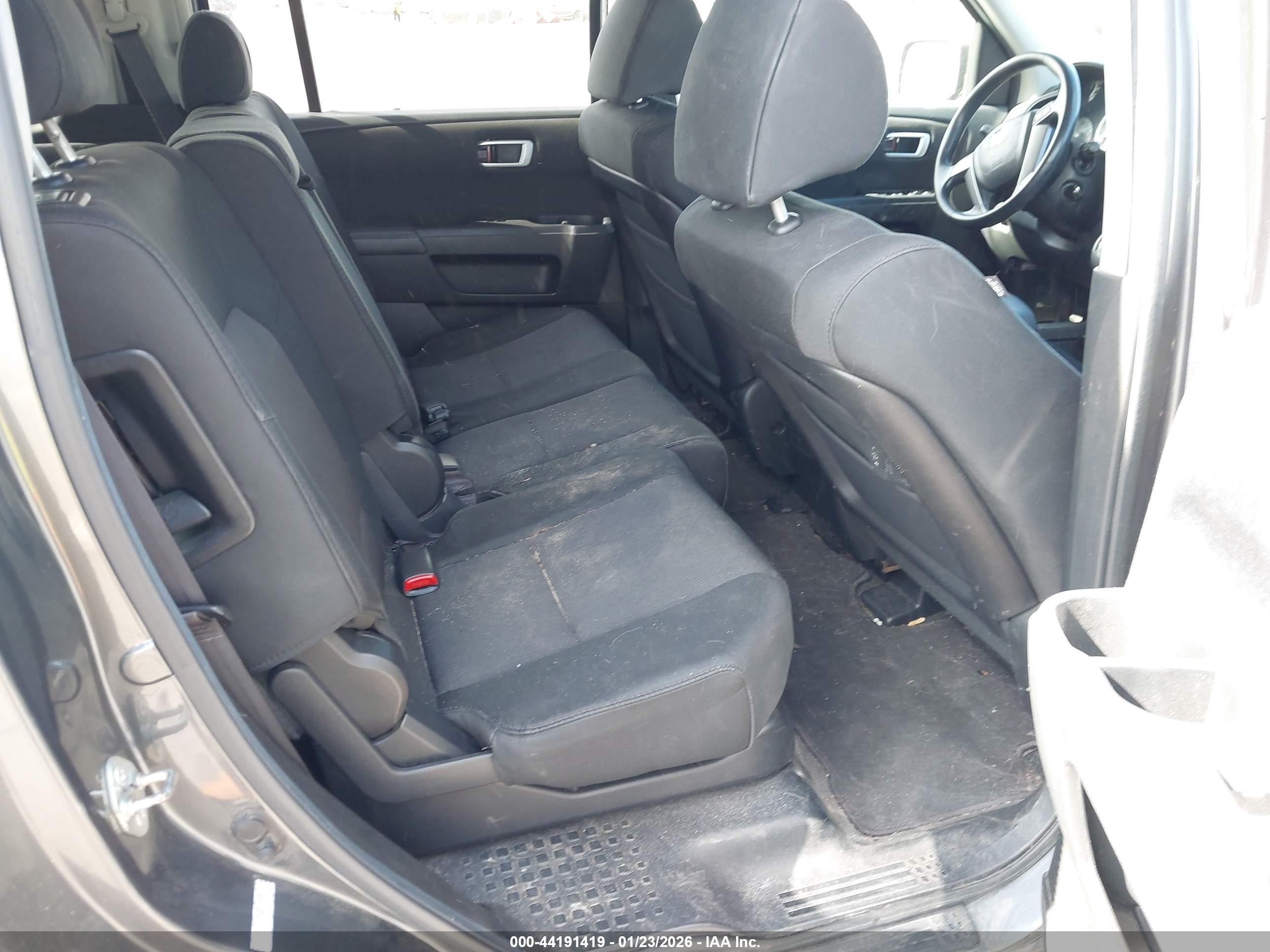 HONDA PILOT image 8