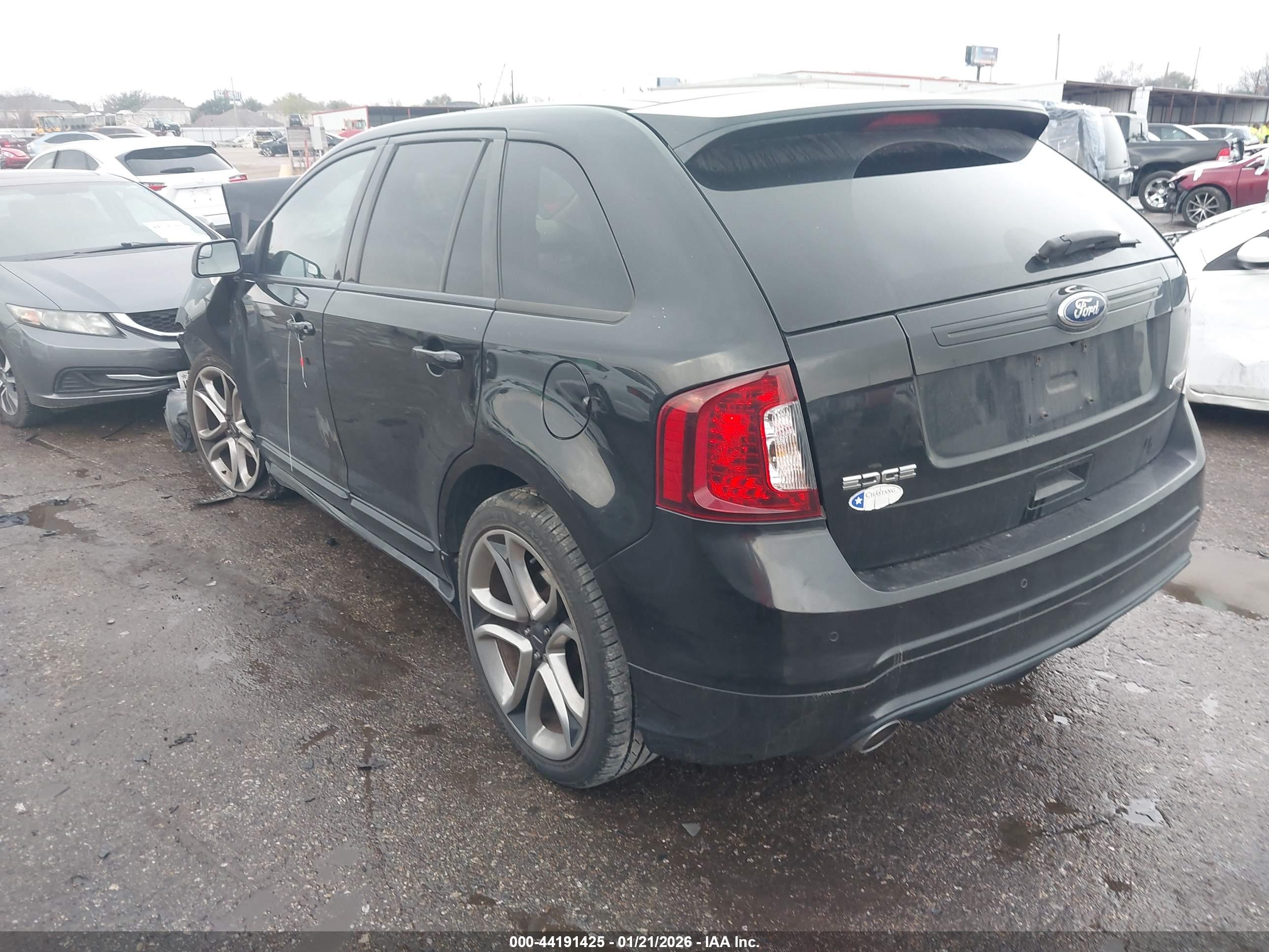 FORD EDGE image 3