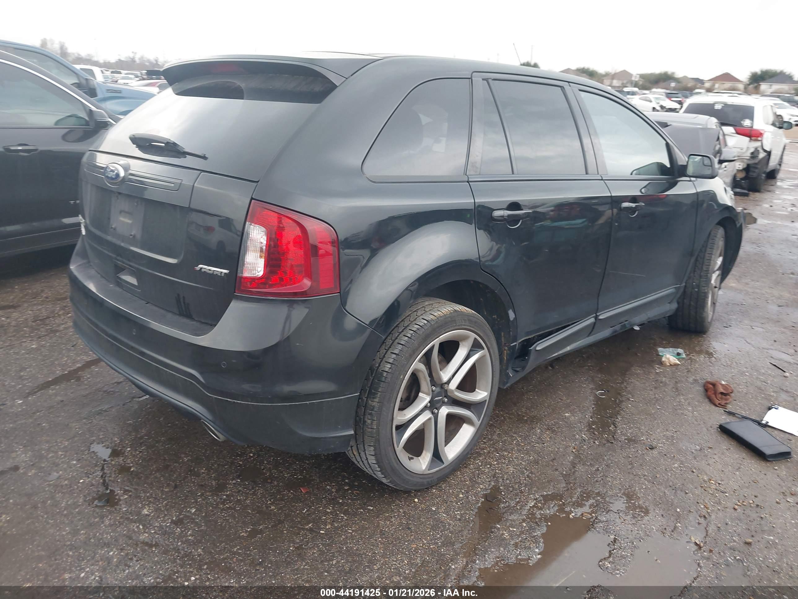 FORD EDGE image 4