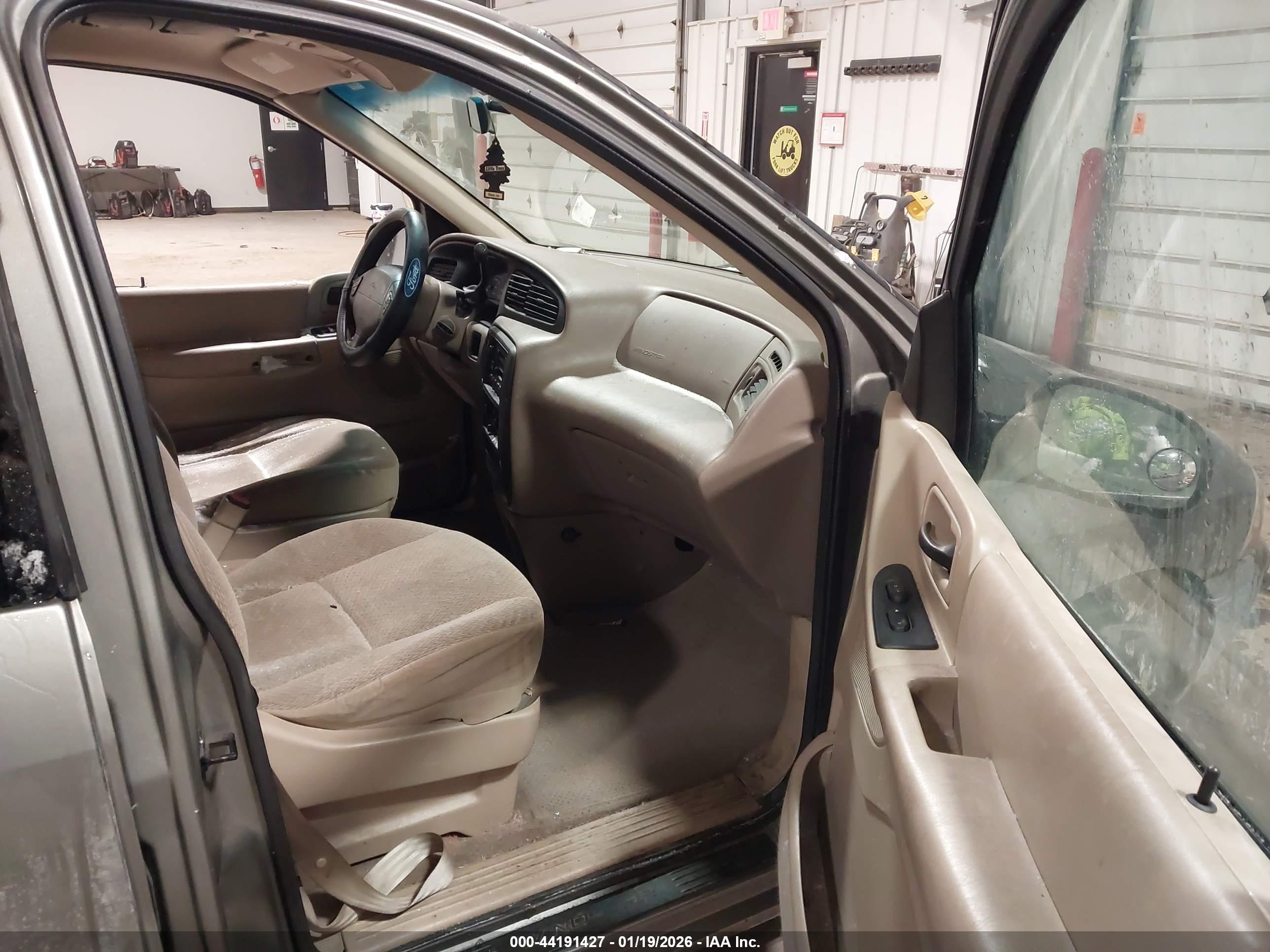 FORD WINDSTAR image 5