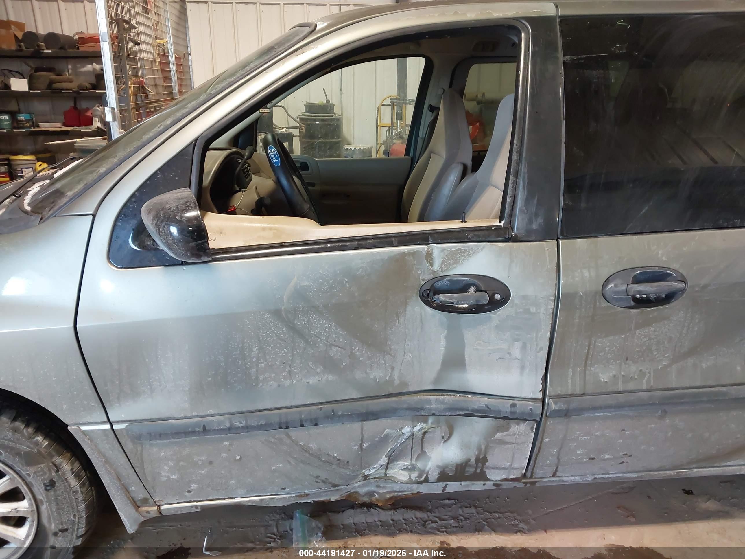 FORD WINDSTAR image 6