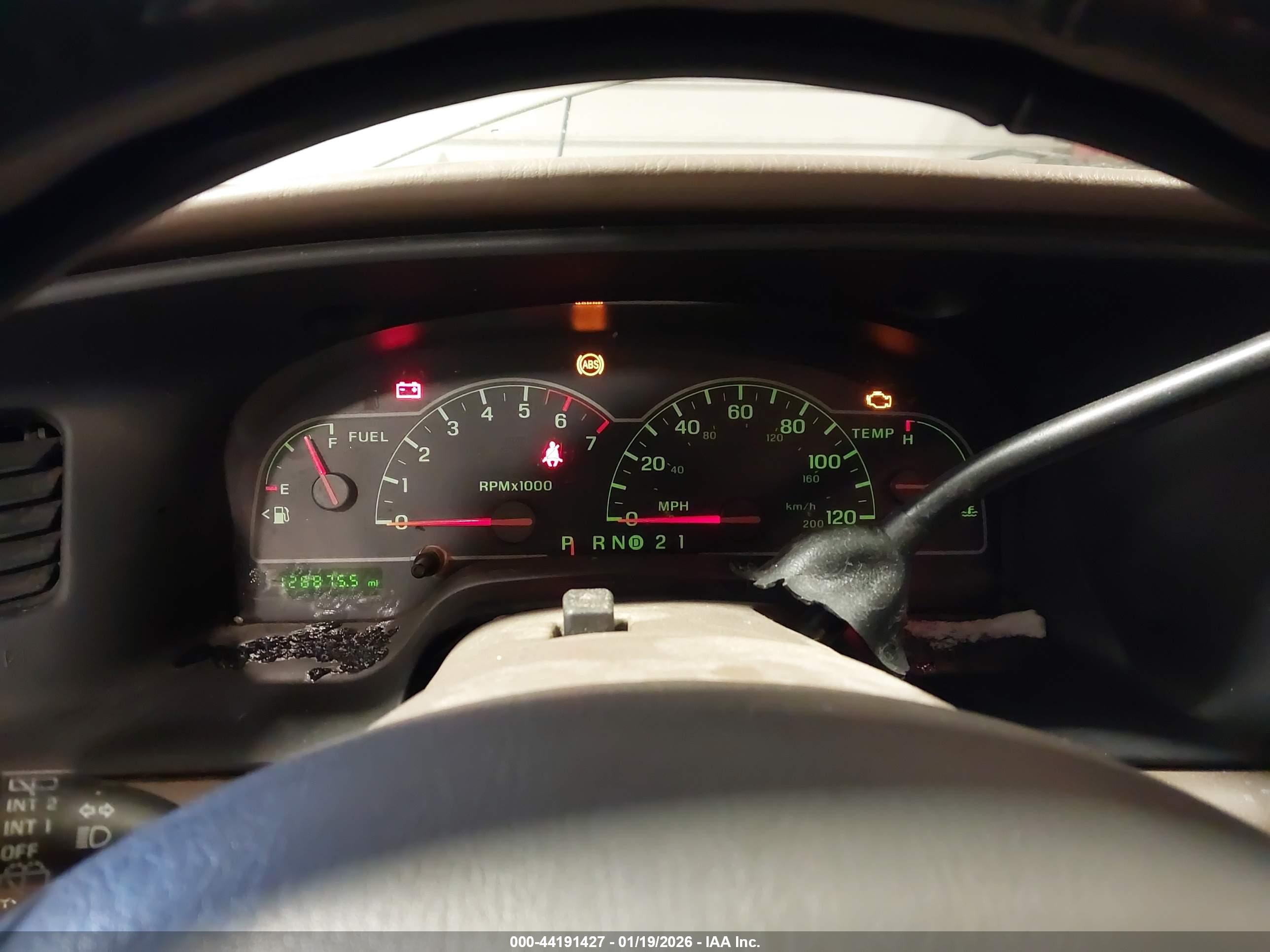 FORD WINDSTAR image 7