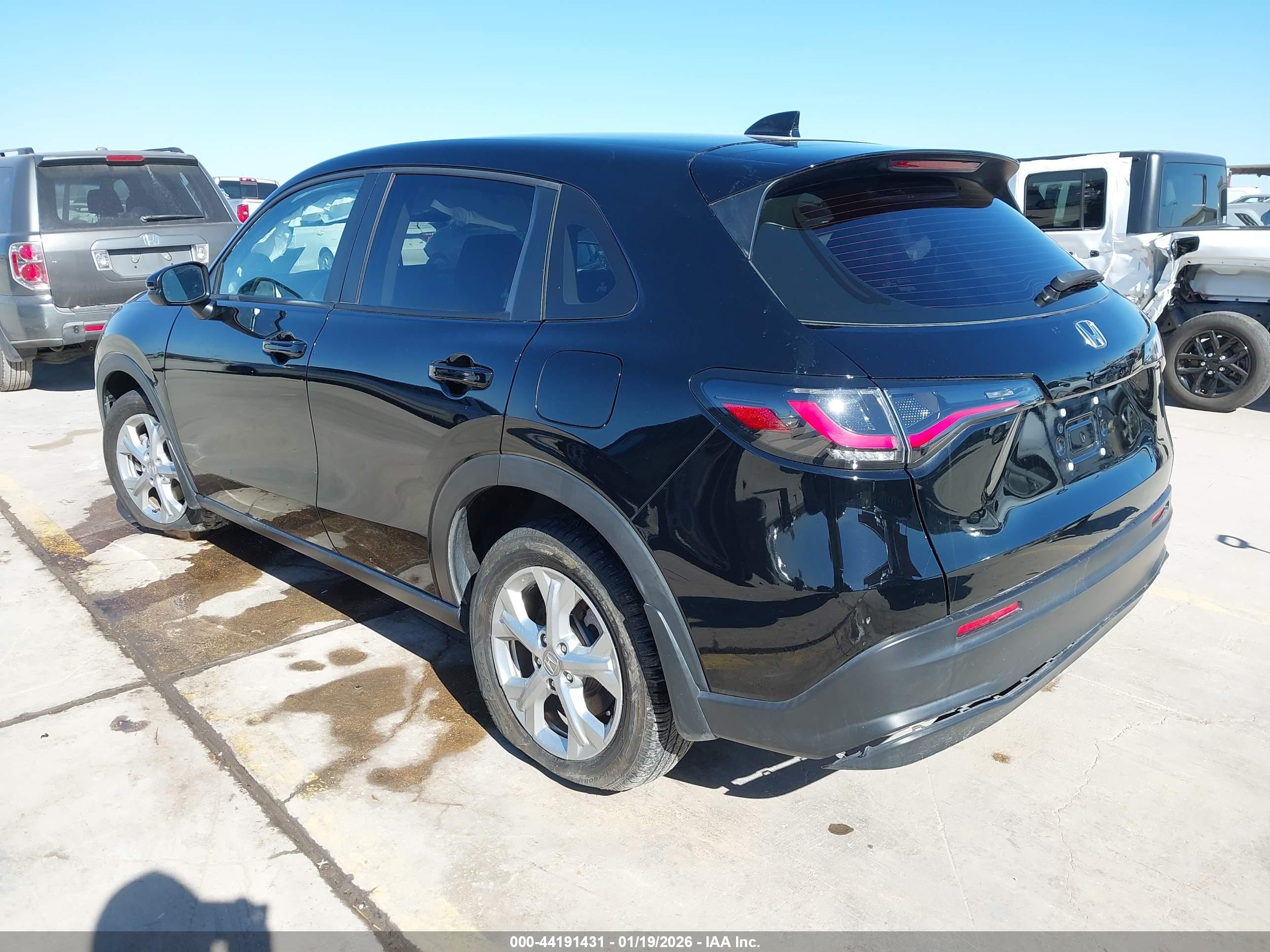 HONDA HR-V image 3