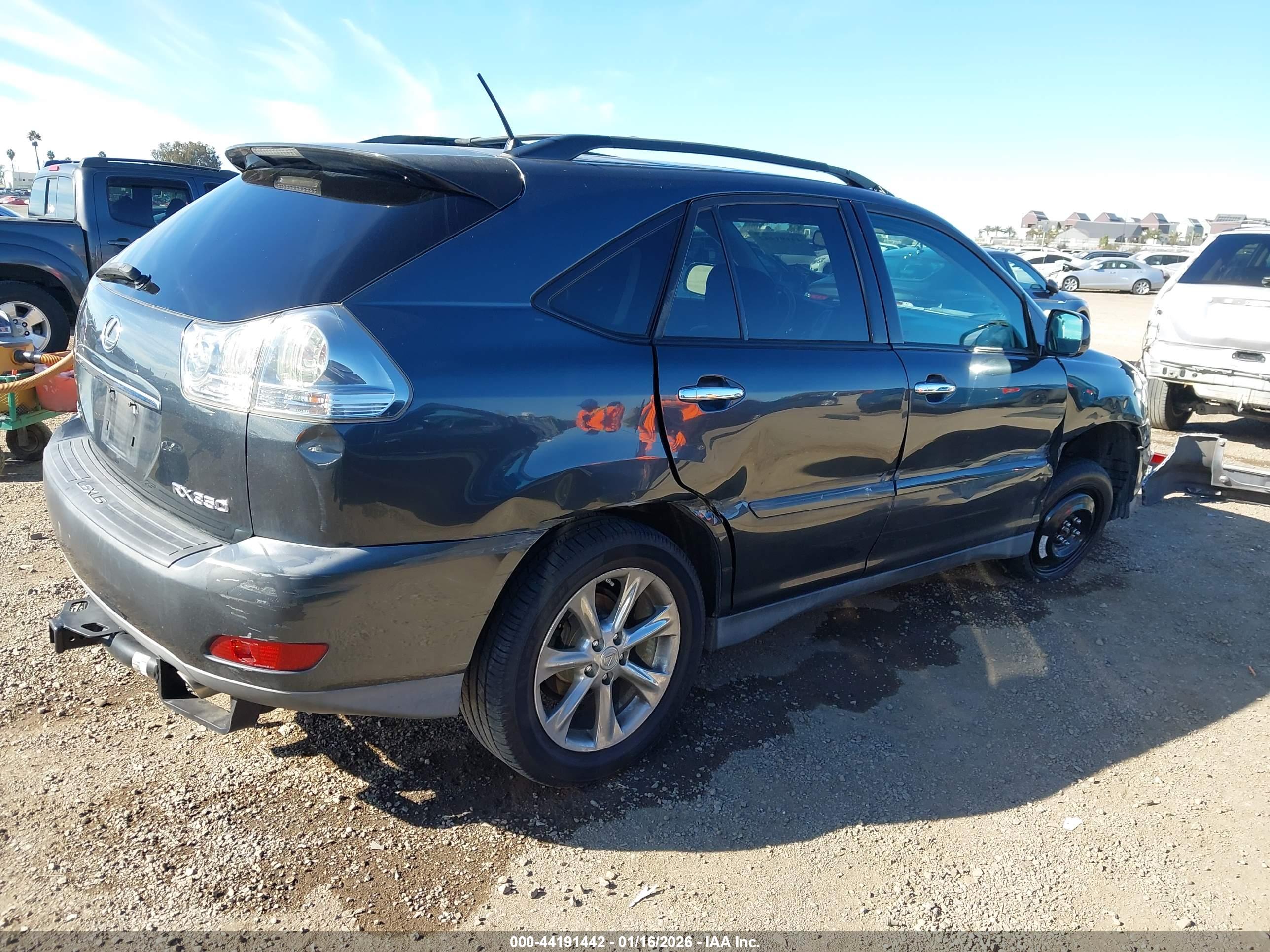 LEXUS RX image 4
