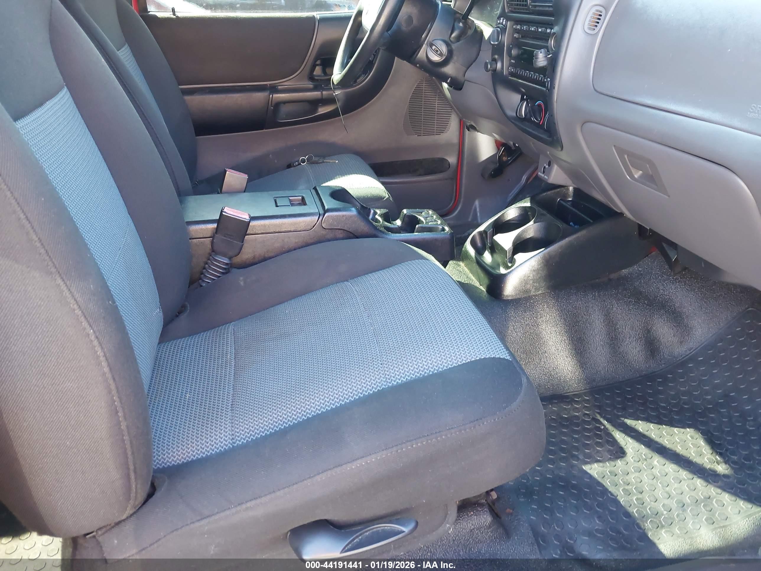 FORD RANGER image 5