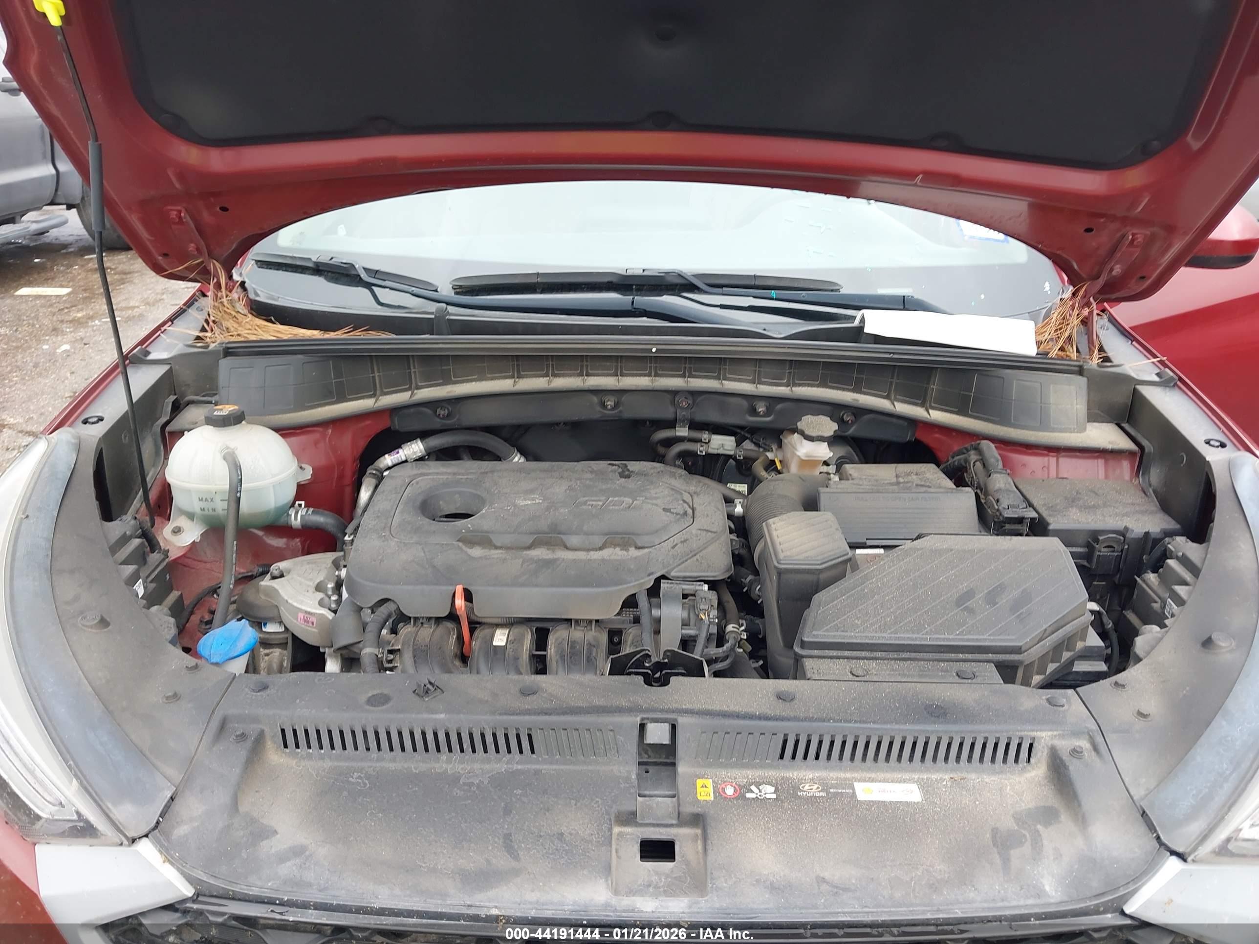 HYUNDAI TUCSON image 10