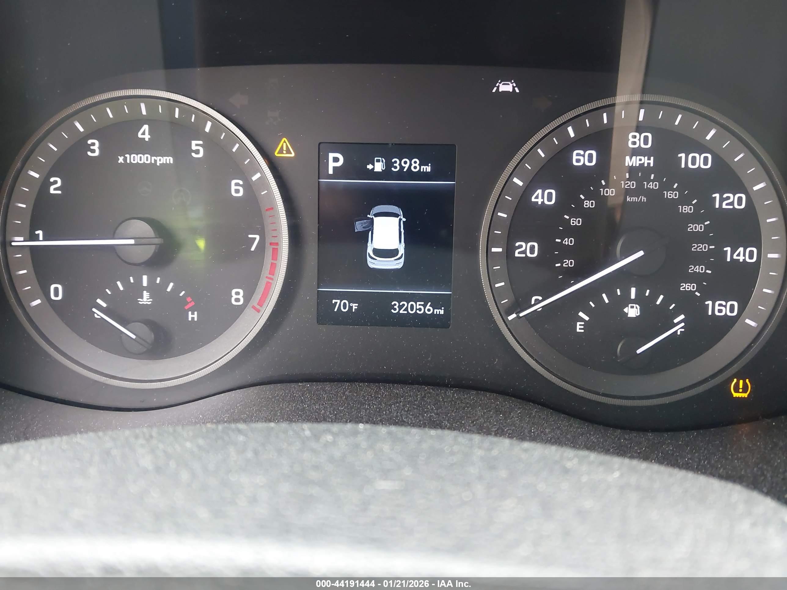 HYUNDAI TUCSON image 7