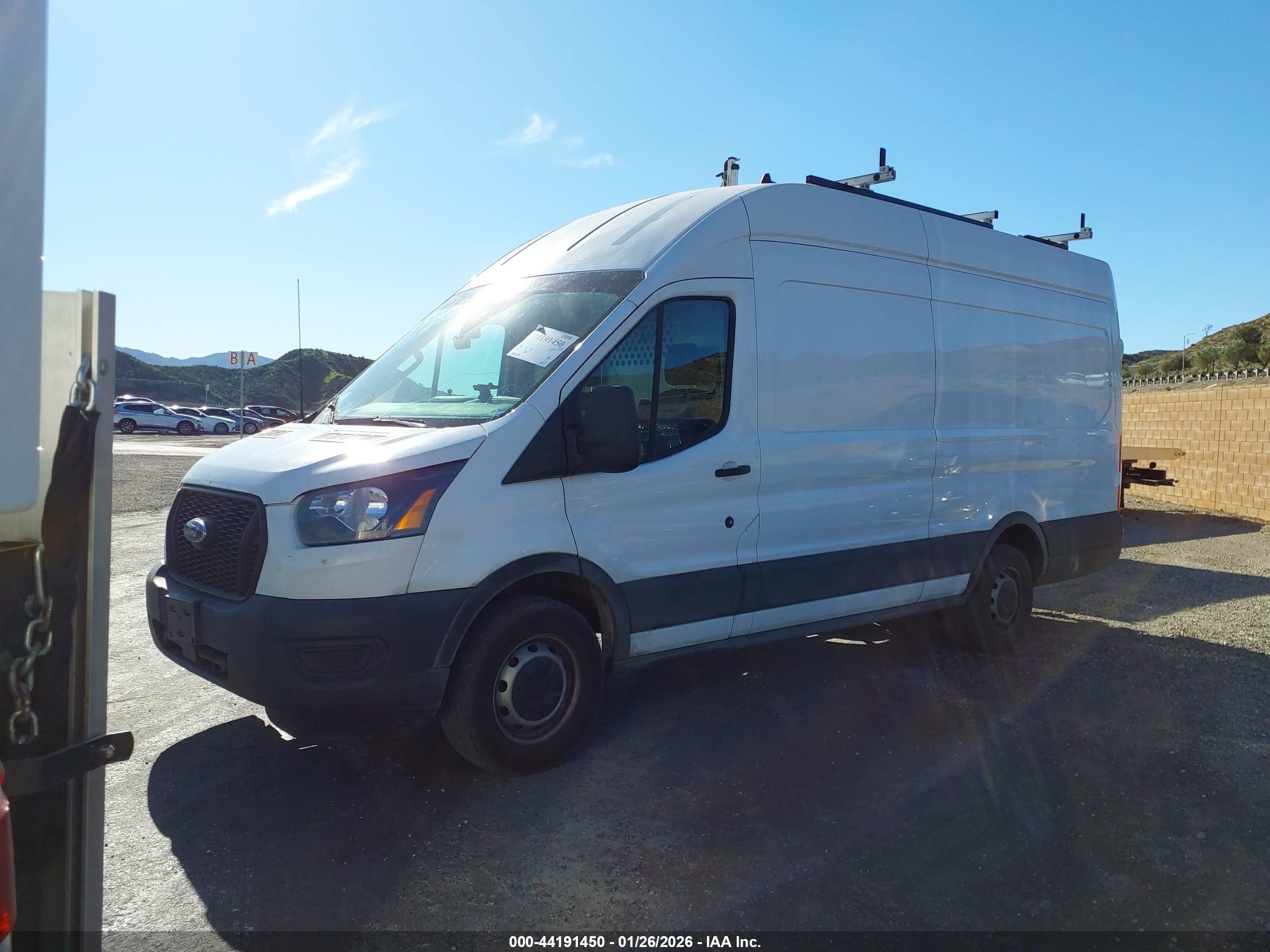 FORD TRANSIT-350 image 2
