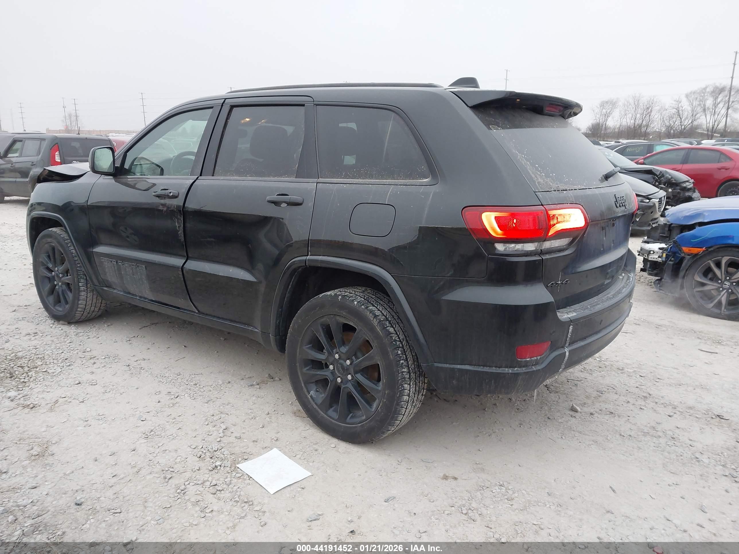 JEEP GRAND image 3