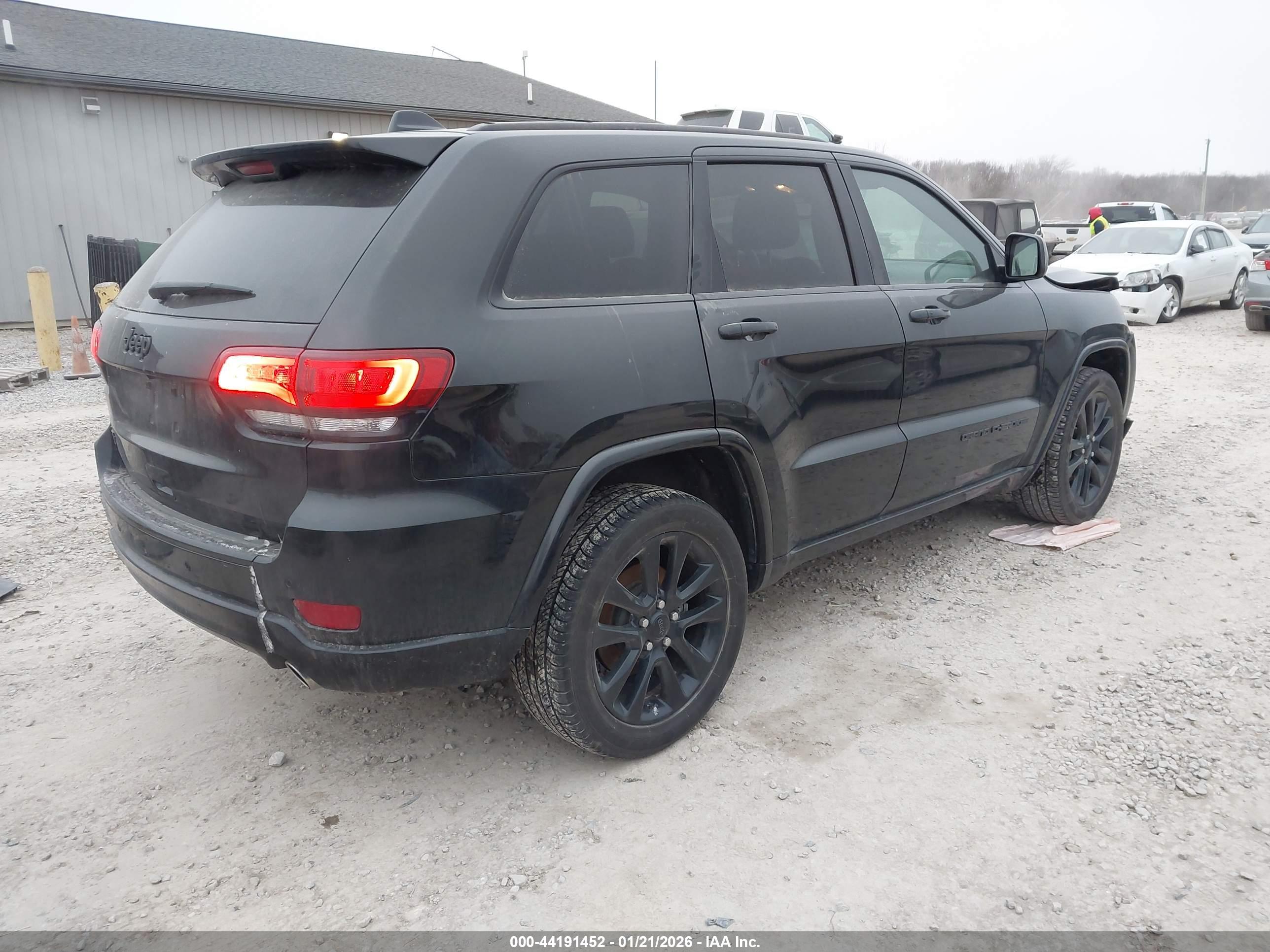JEEP GRAND image 4