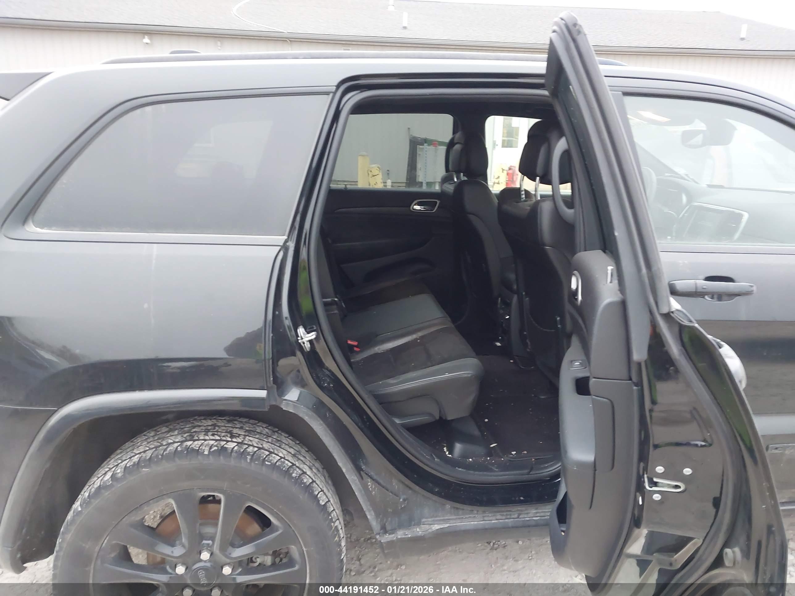 JEEP GRAND image 8