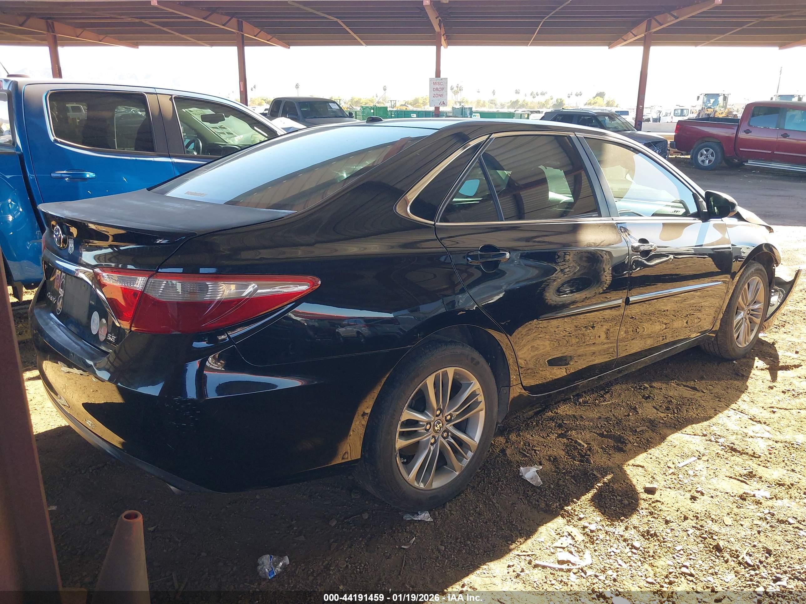 TOYOTA CAMRY image 4