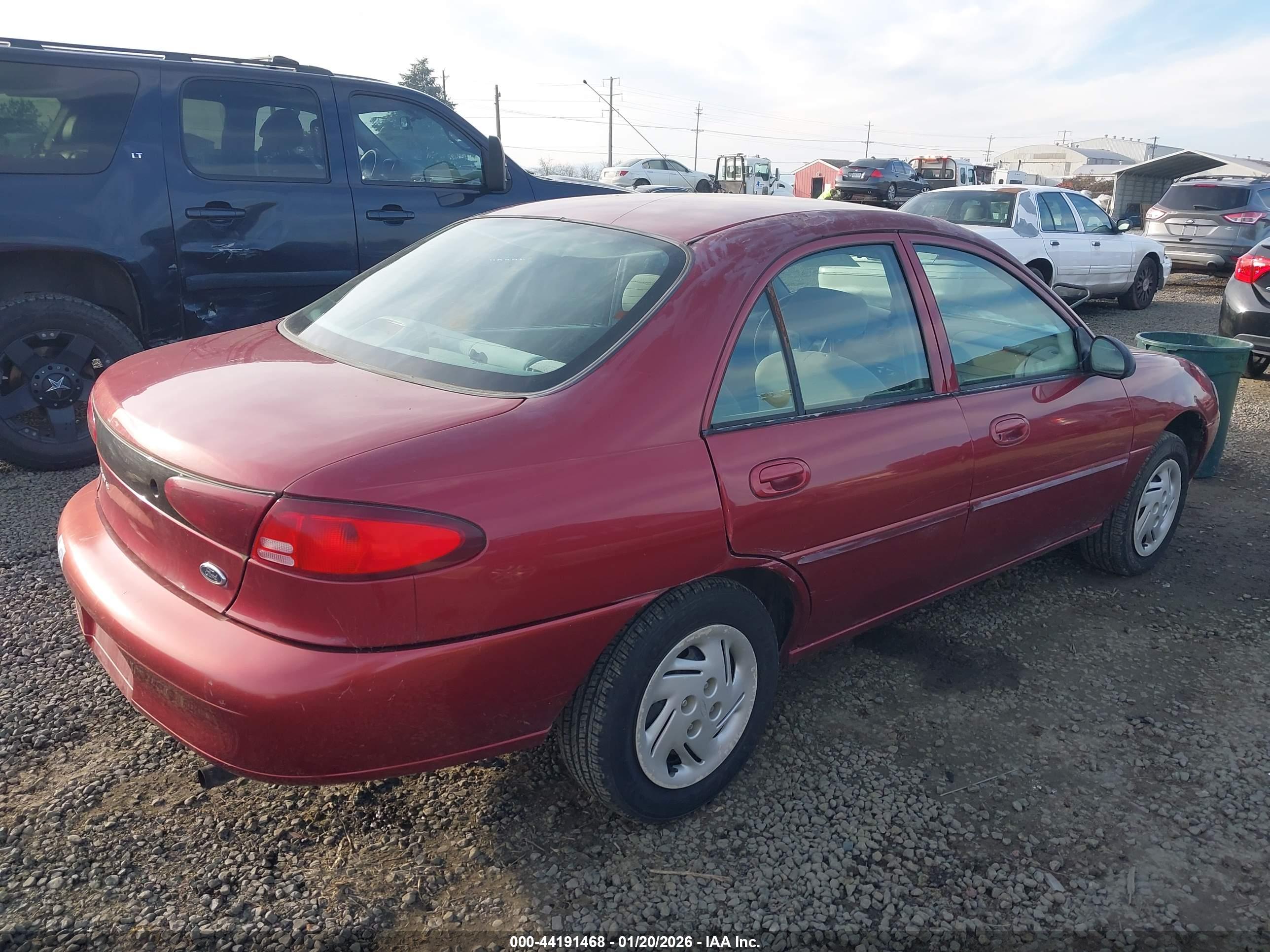 FORD ESCORT image 4