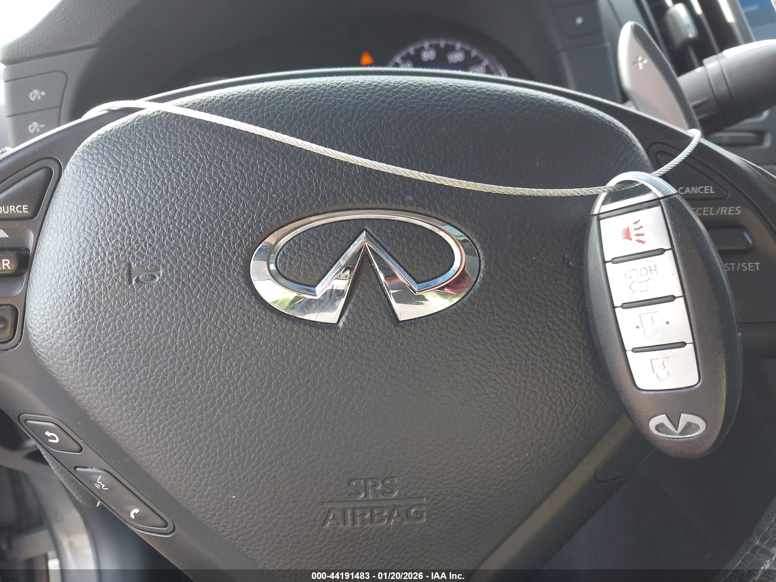 INFINITI G37 image 11