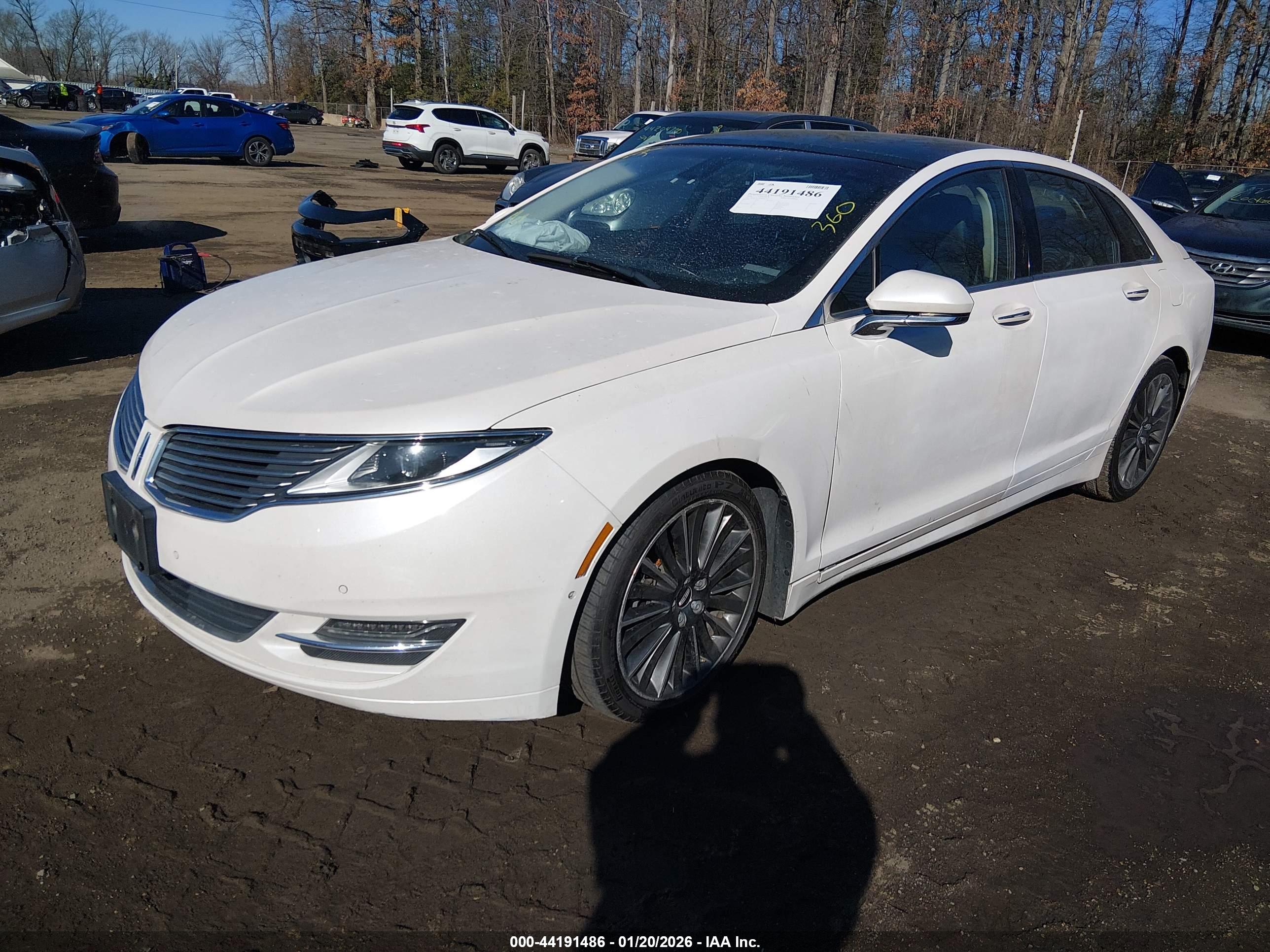 LINCOLN MKZ image 2