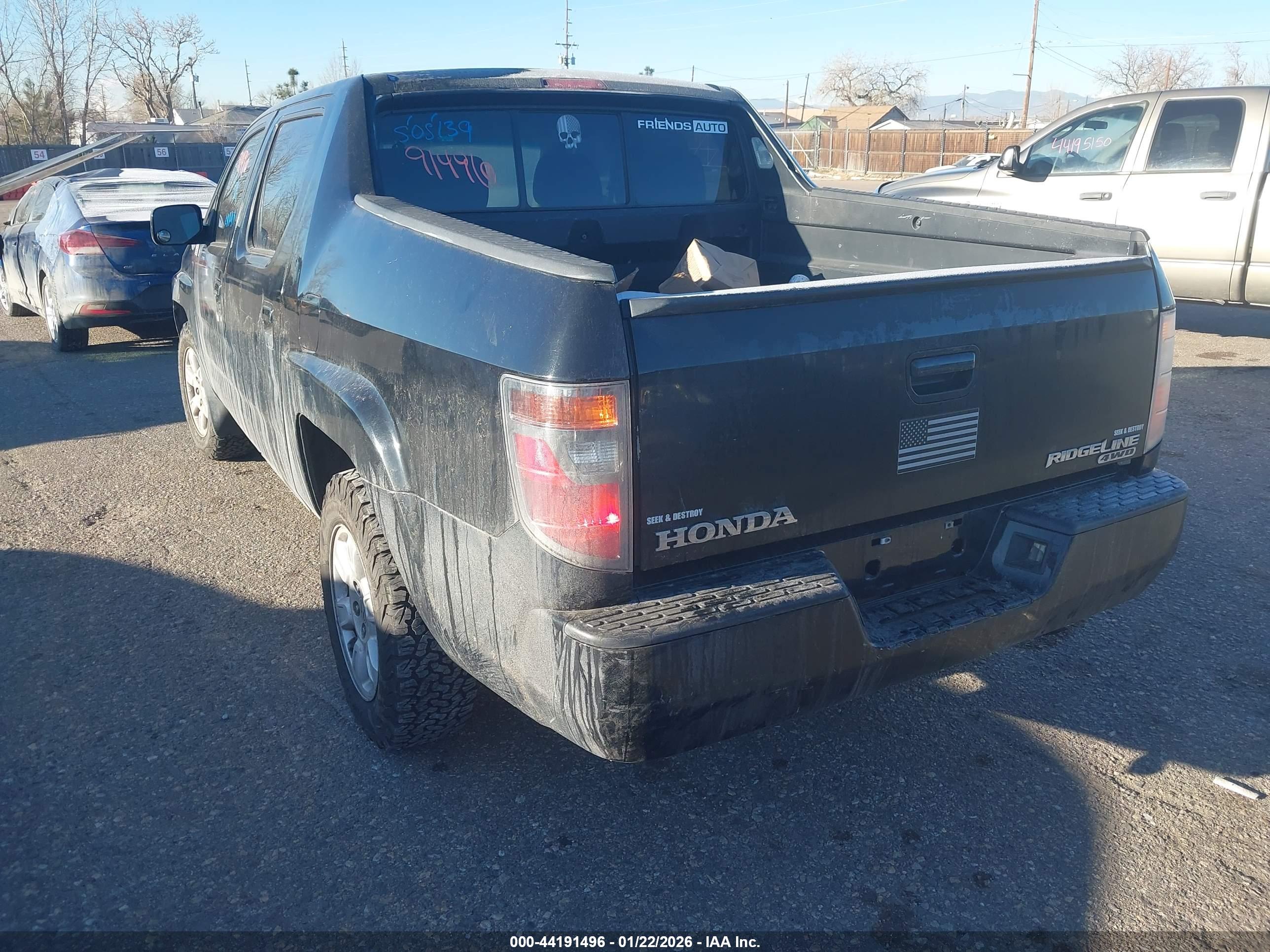 HONDA RIDGELINE image 3