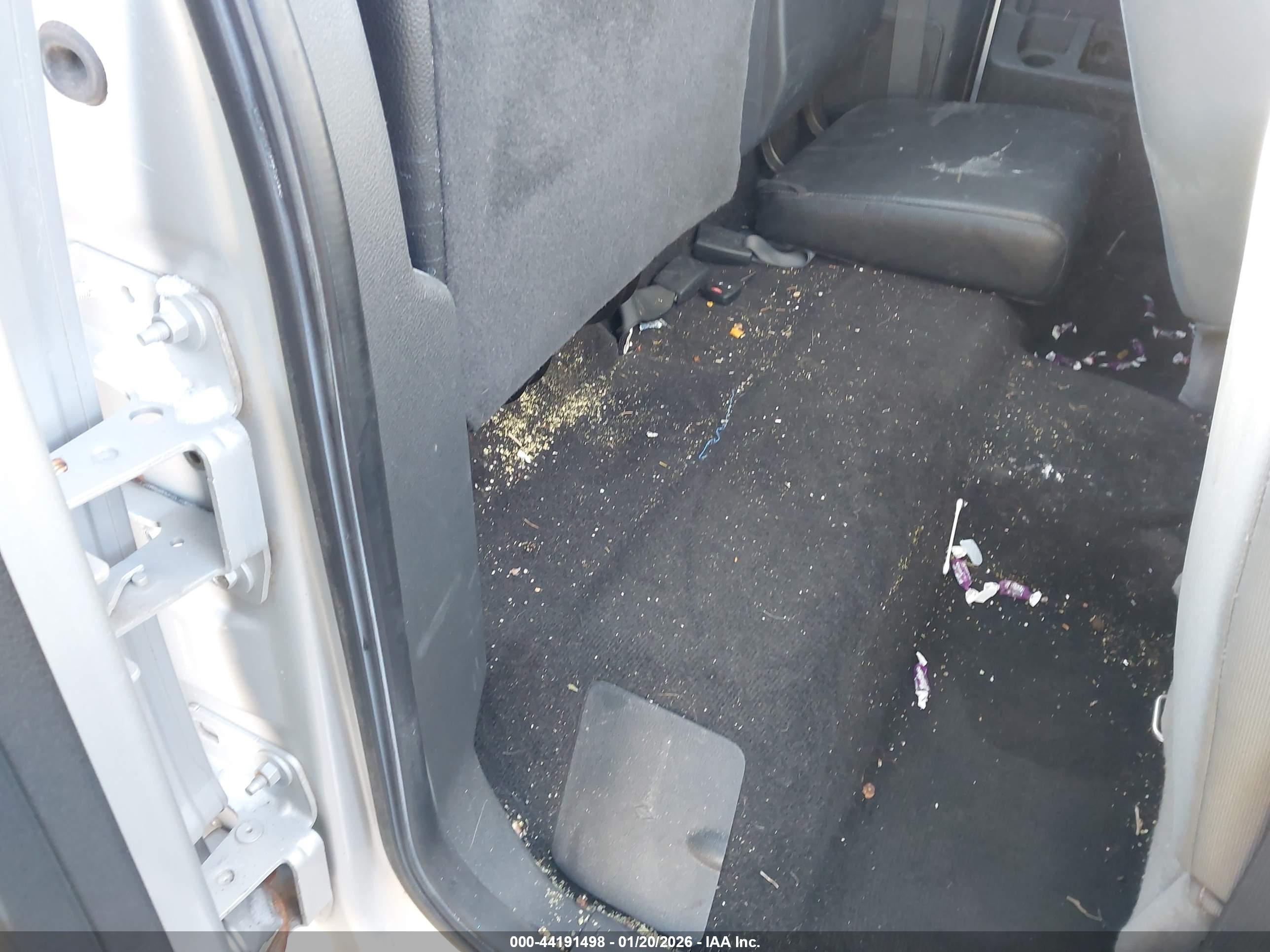 DODGE DAKOTA image 8