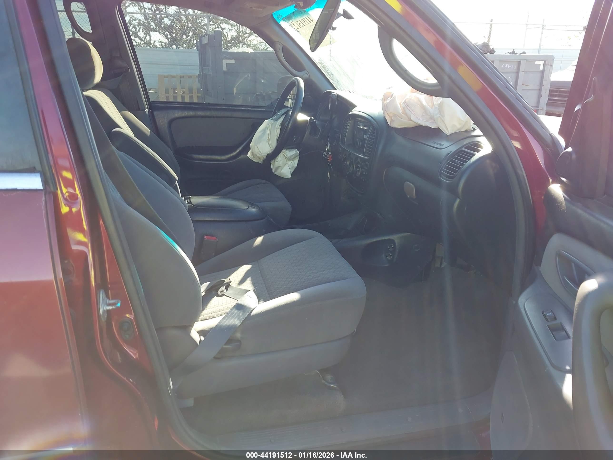 TOYOTA TUNDRA image 5