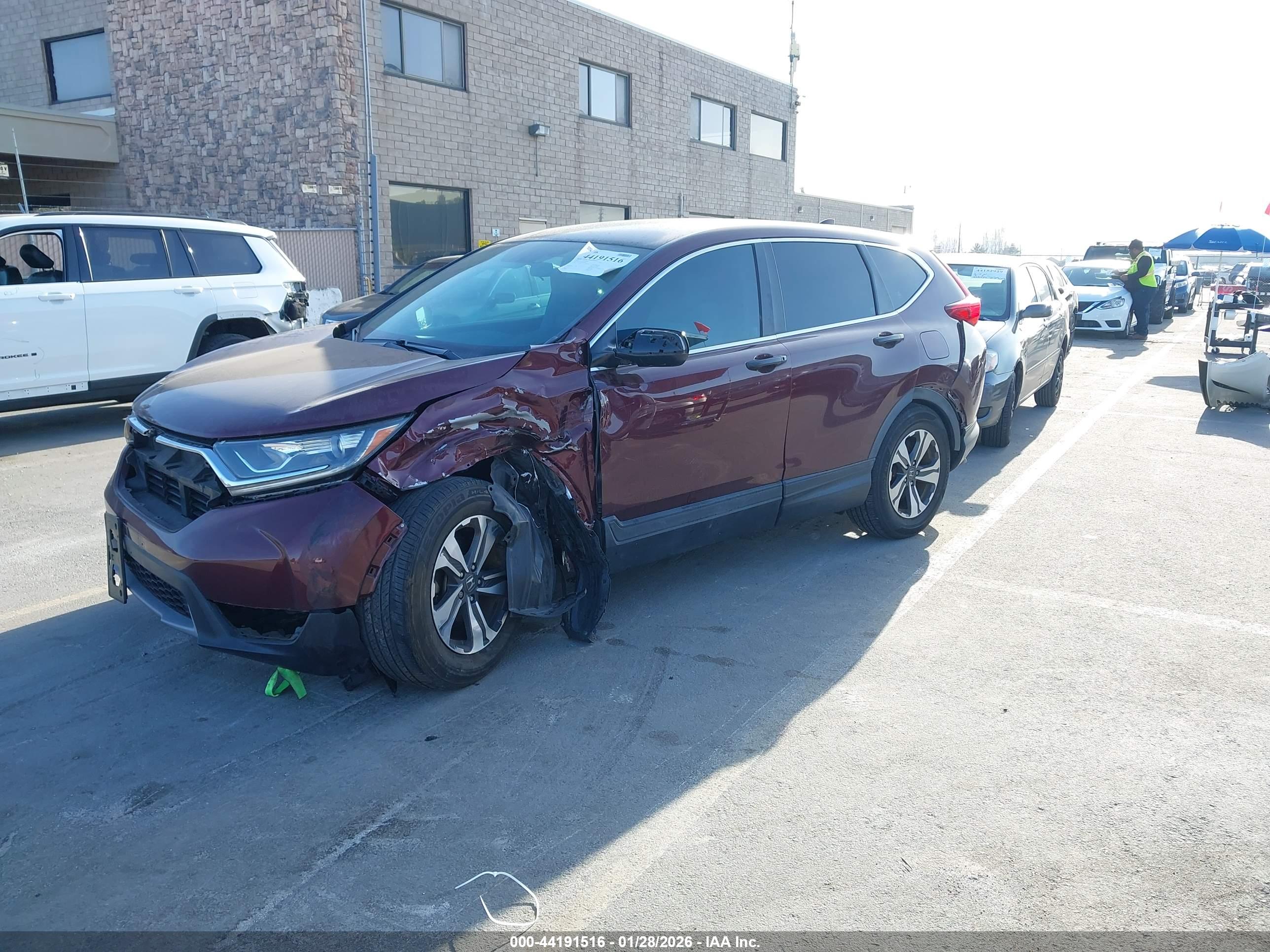 HONDA CR-V image 2