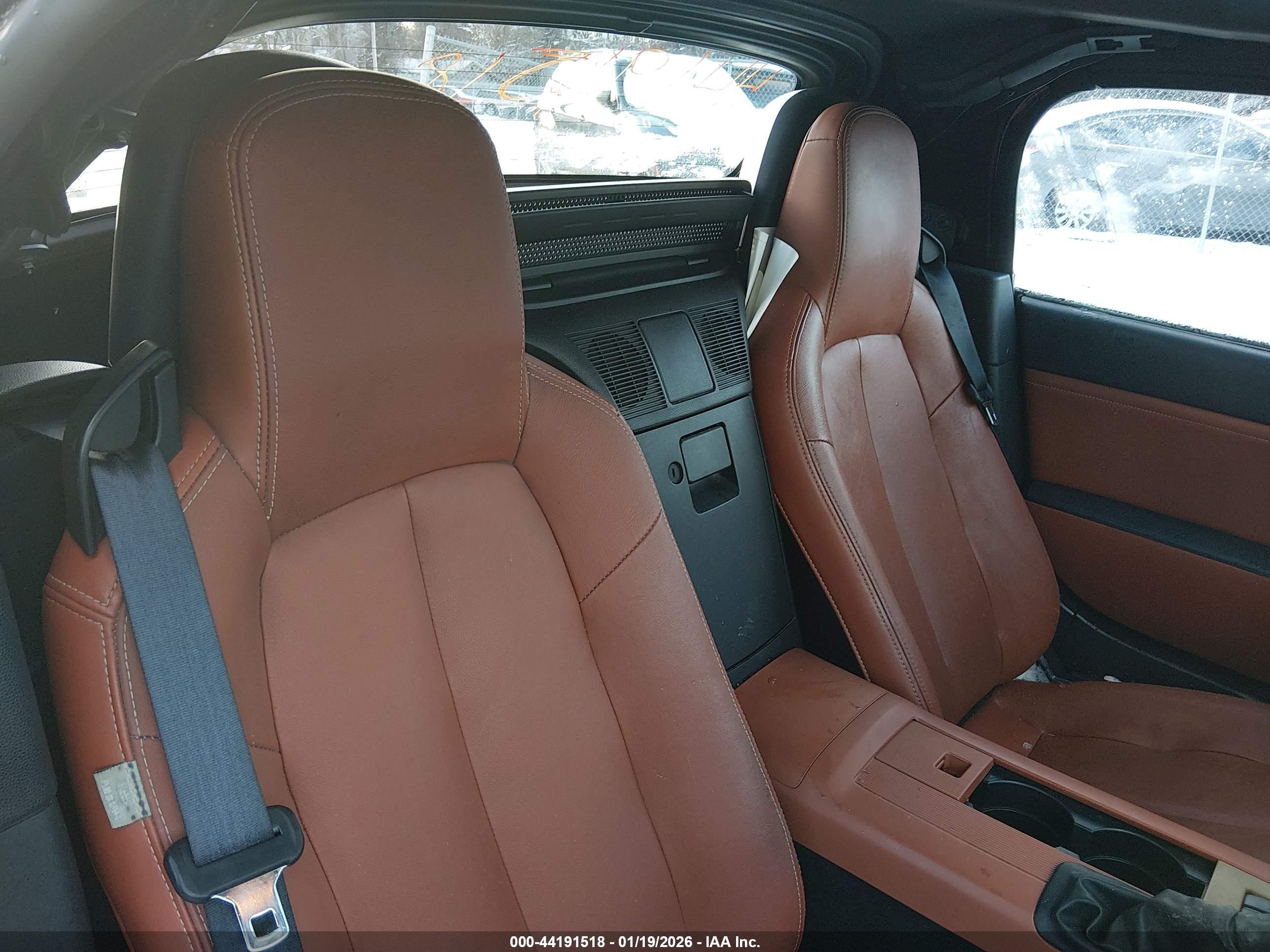 MAZDA MX-5 image 8