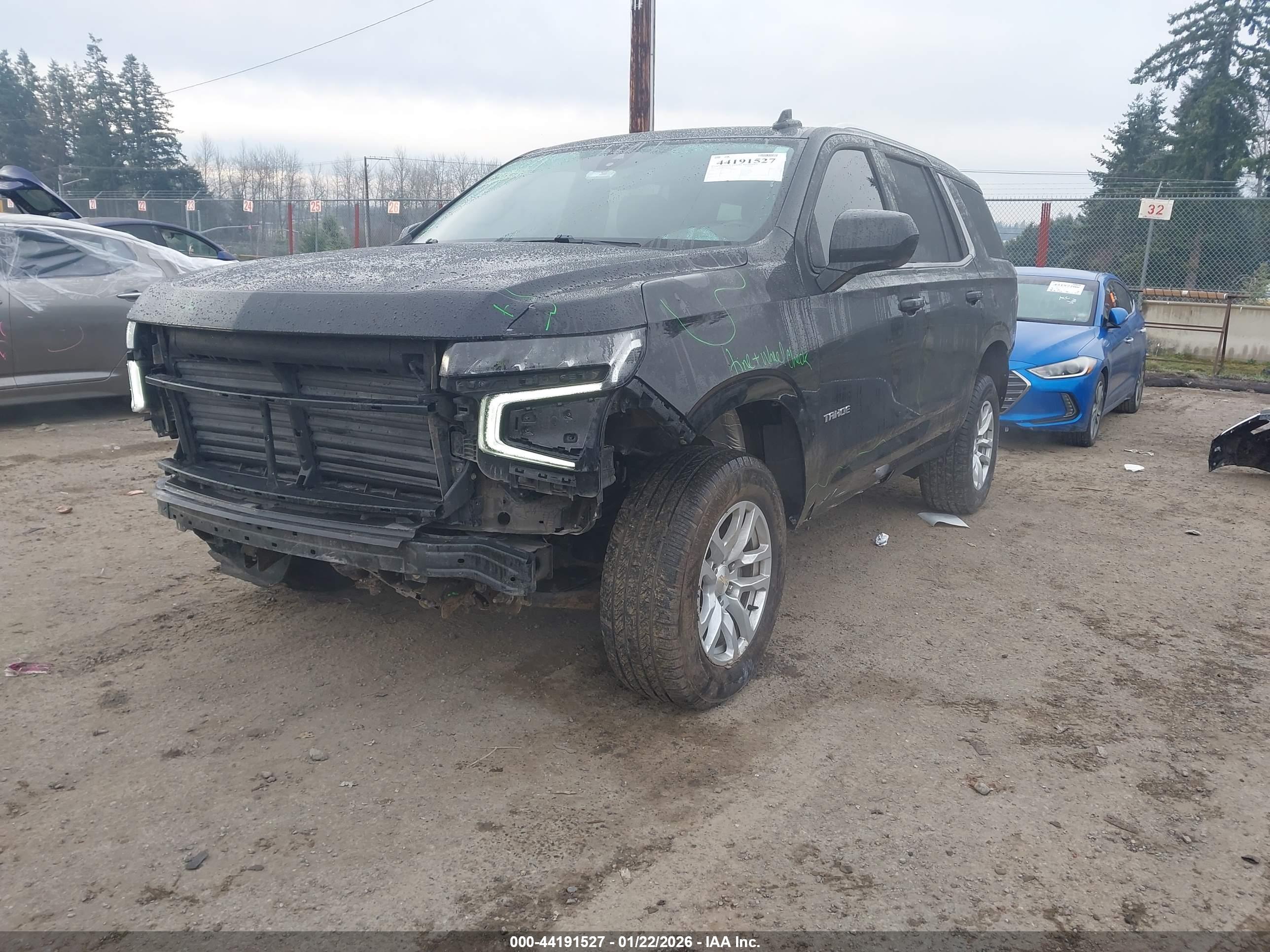 CHEVROLET TAHOE image 2