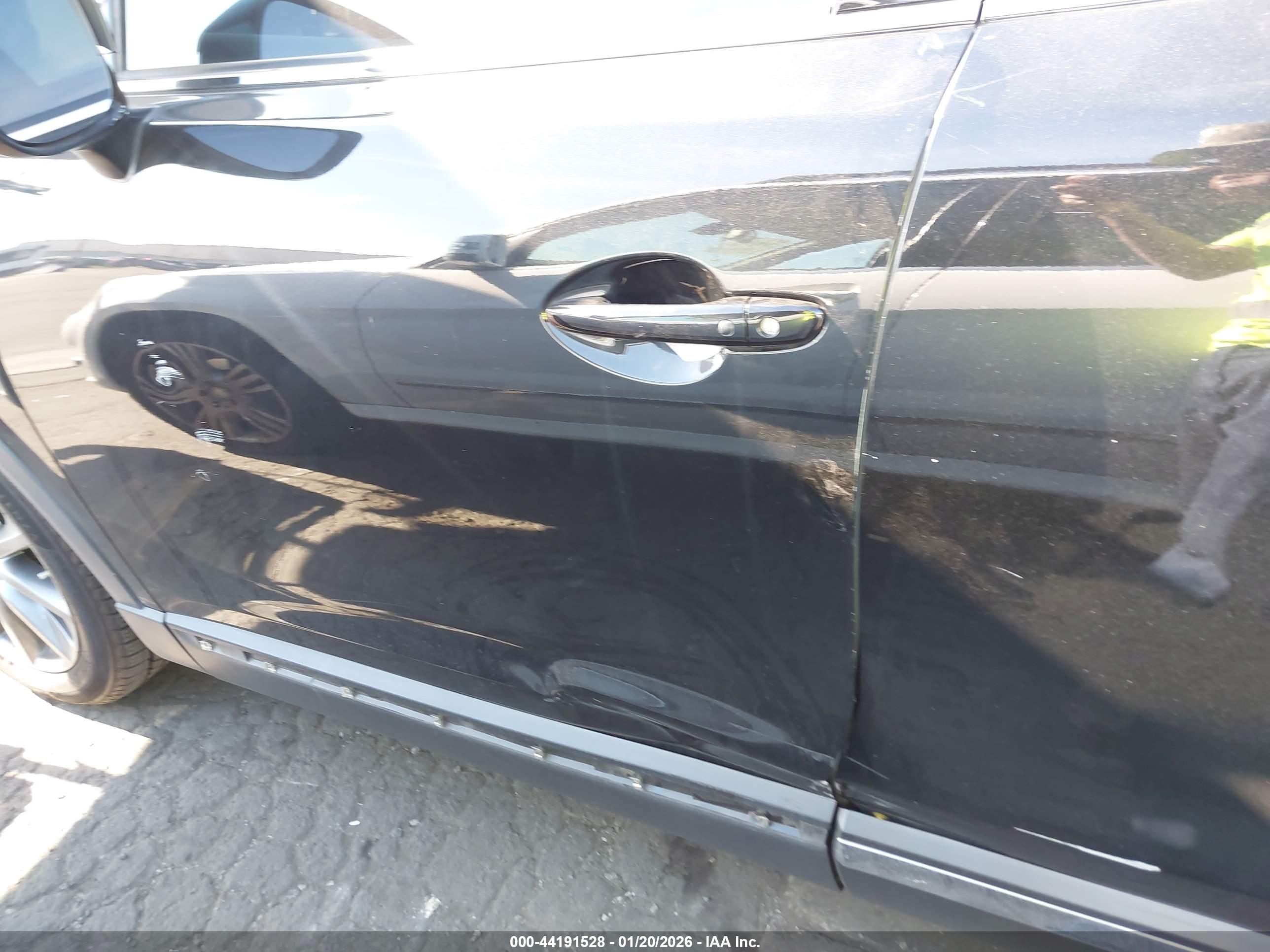 MAZDA CX-9 image 6
